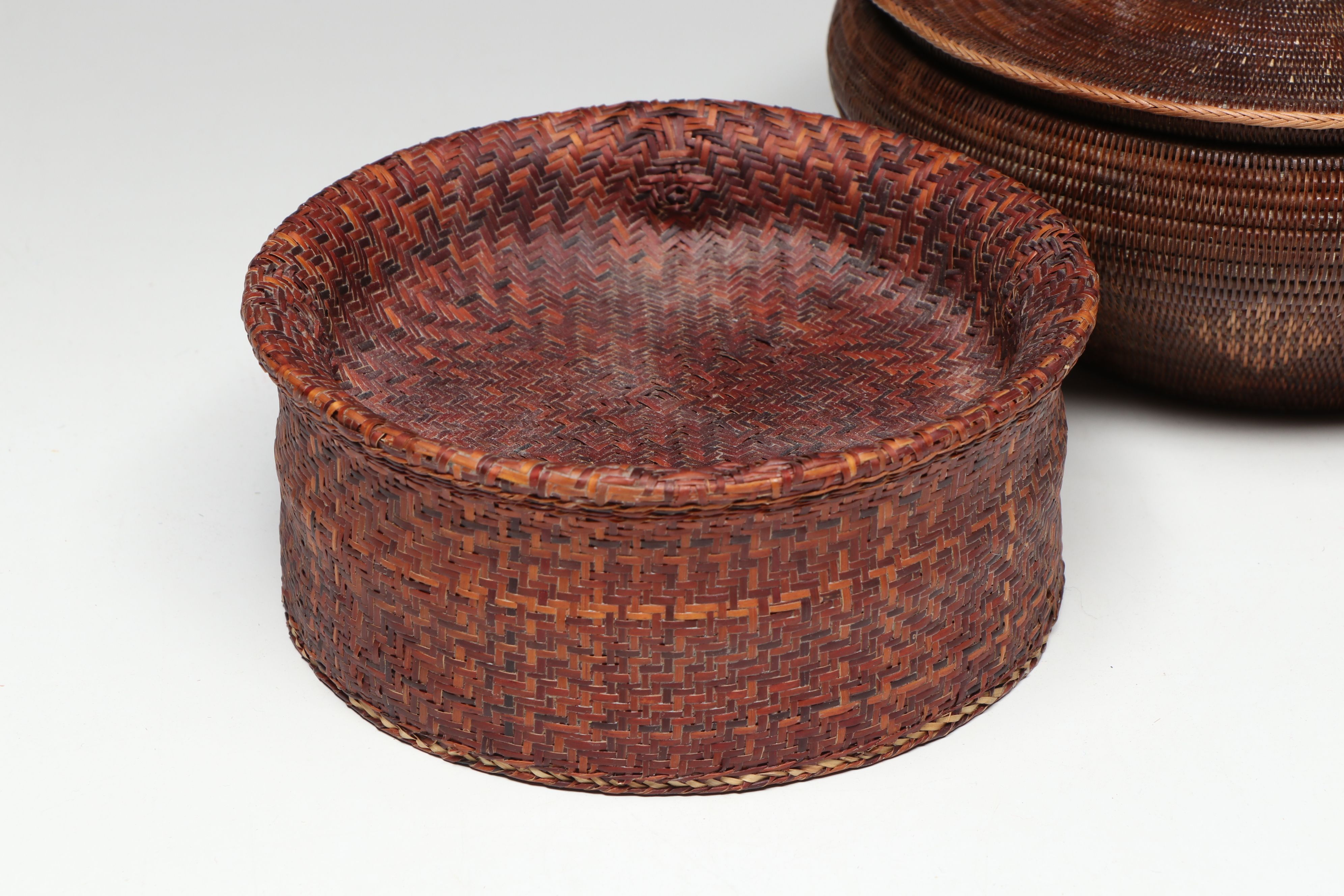 Thai Rattan and Yan Lipao Fern Betel Nut Sets