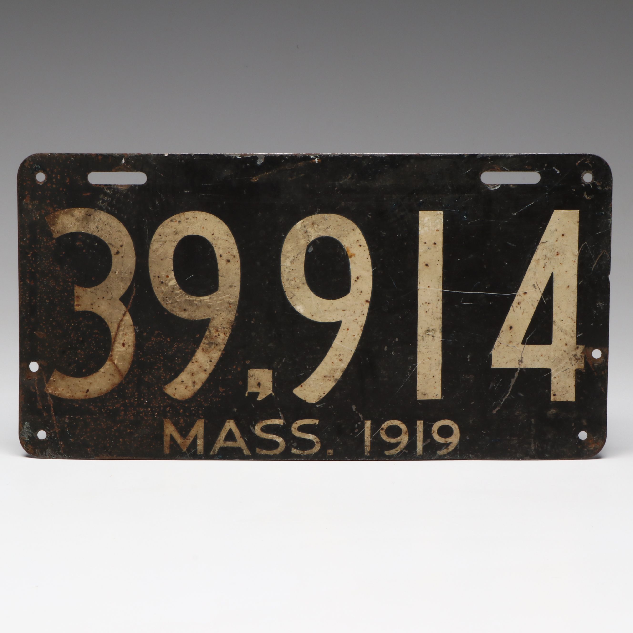 Antique 1919 Massachusetts License Plate