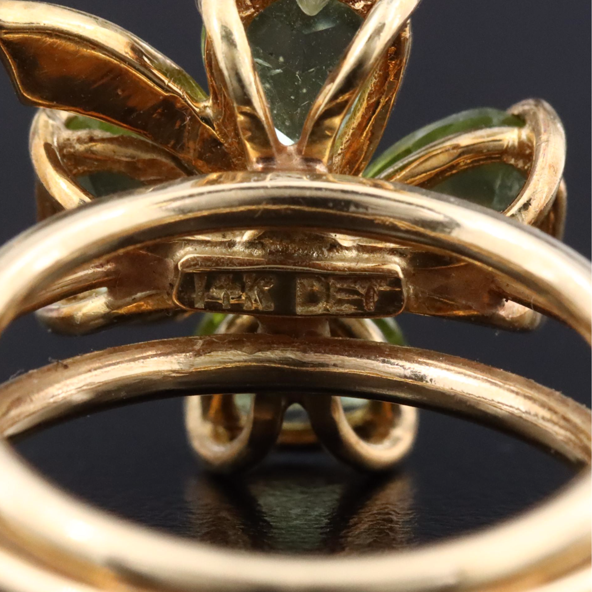 14K Peridot and Diamond Four Leaf Clover Ring