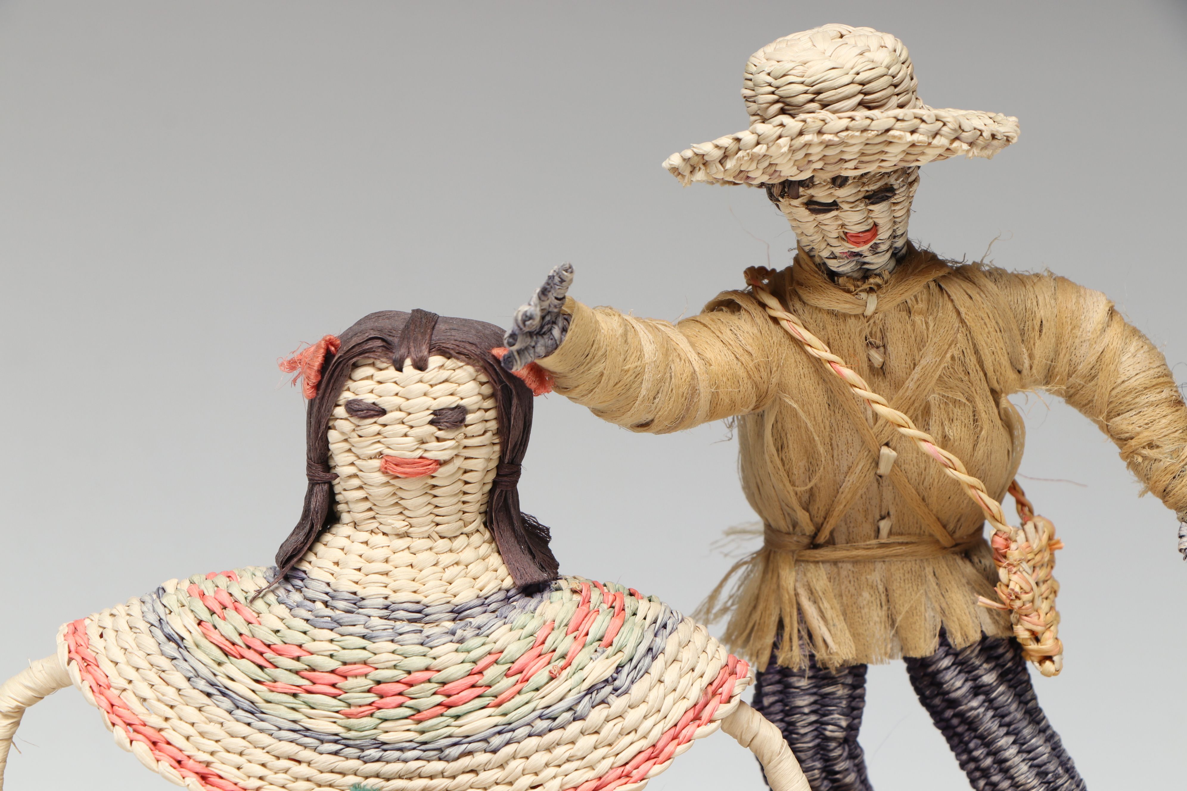 Panamanian Plant Fiber Nativity Scene with Other Basketry Figurines