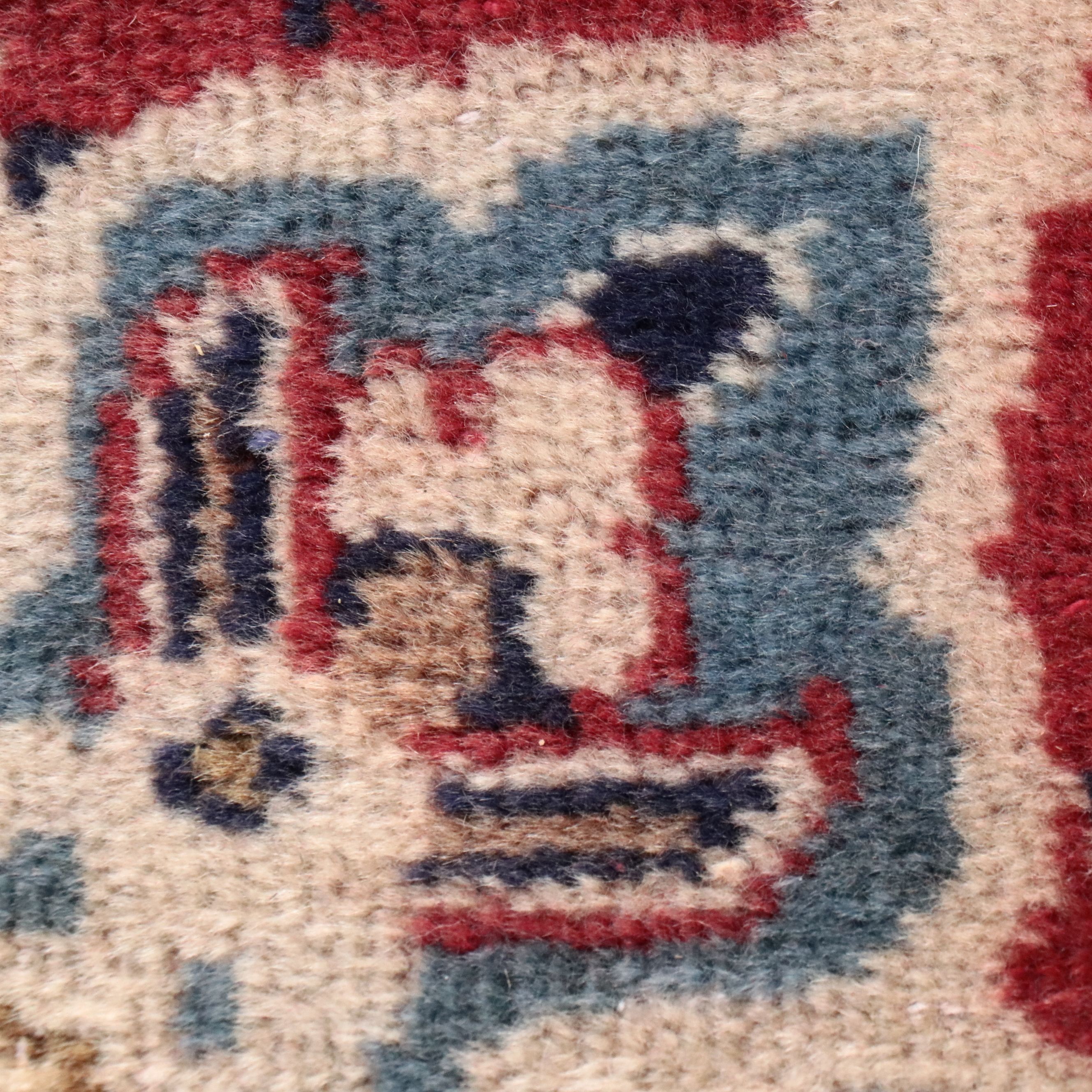 7'8 x 10'5 Hand-Knotted Persian Isfahan Area Rug