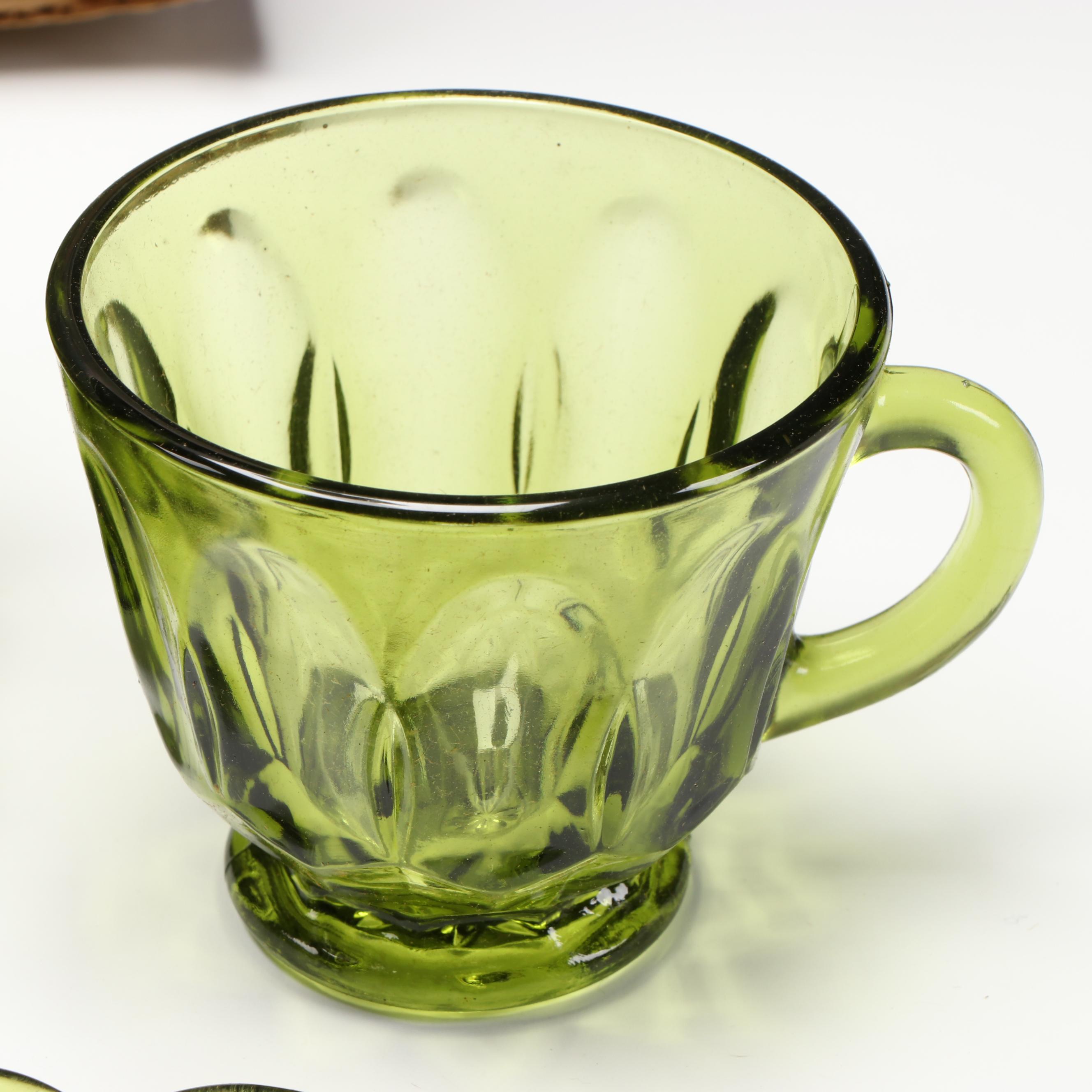 Vintage Anchor Hocking "Fairfield" Eight Piece Snack Set