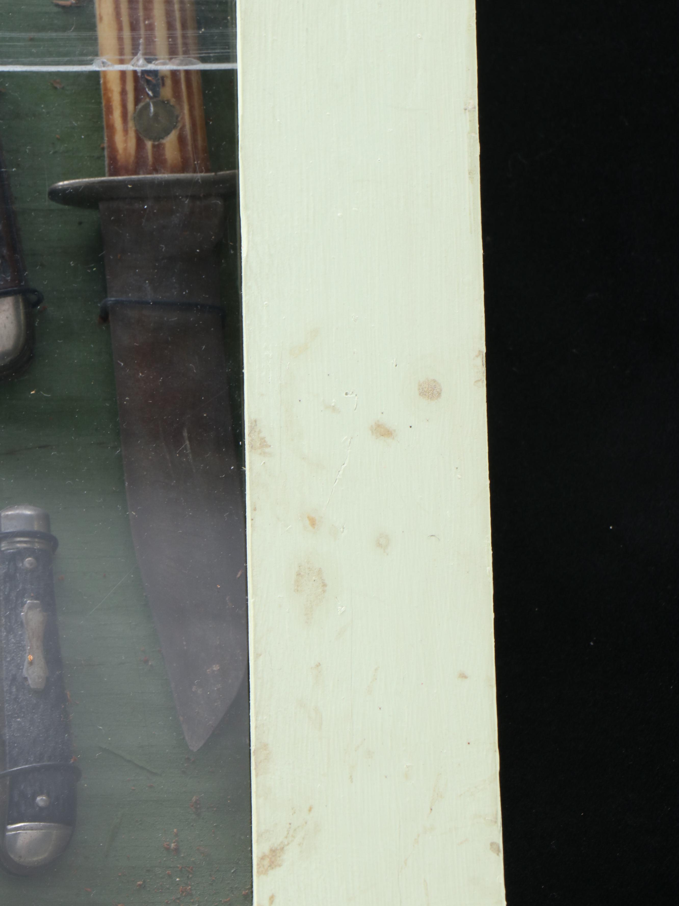 Mounted Pocket Knife Collection