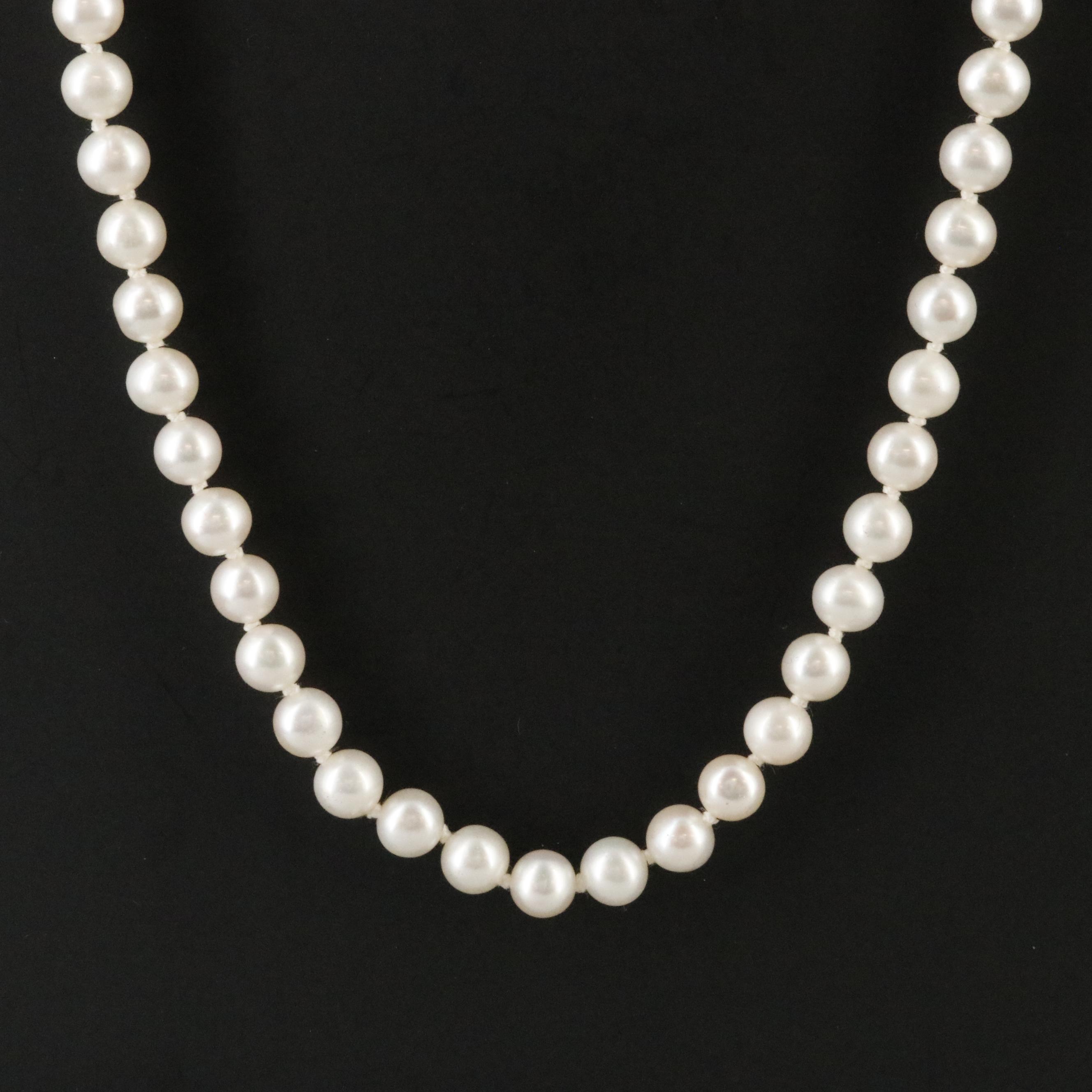 Pearl Necklace with 14K Clasp