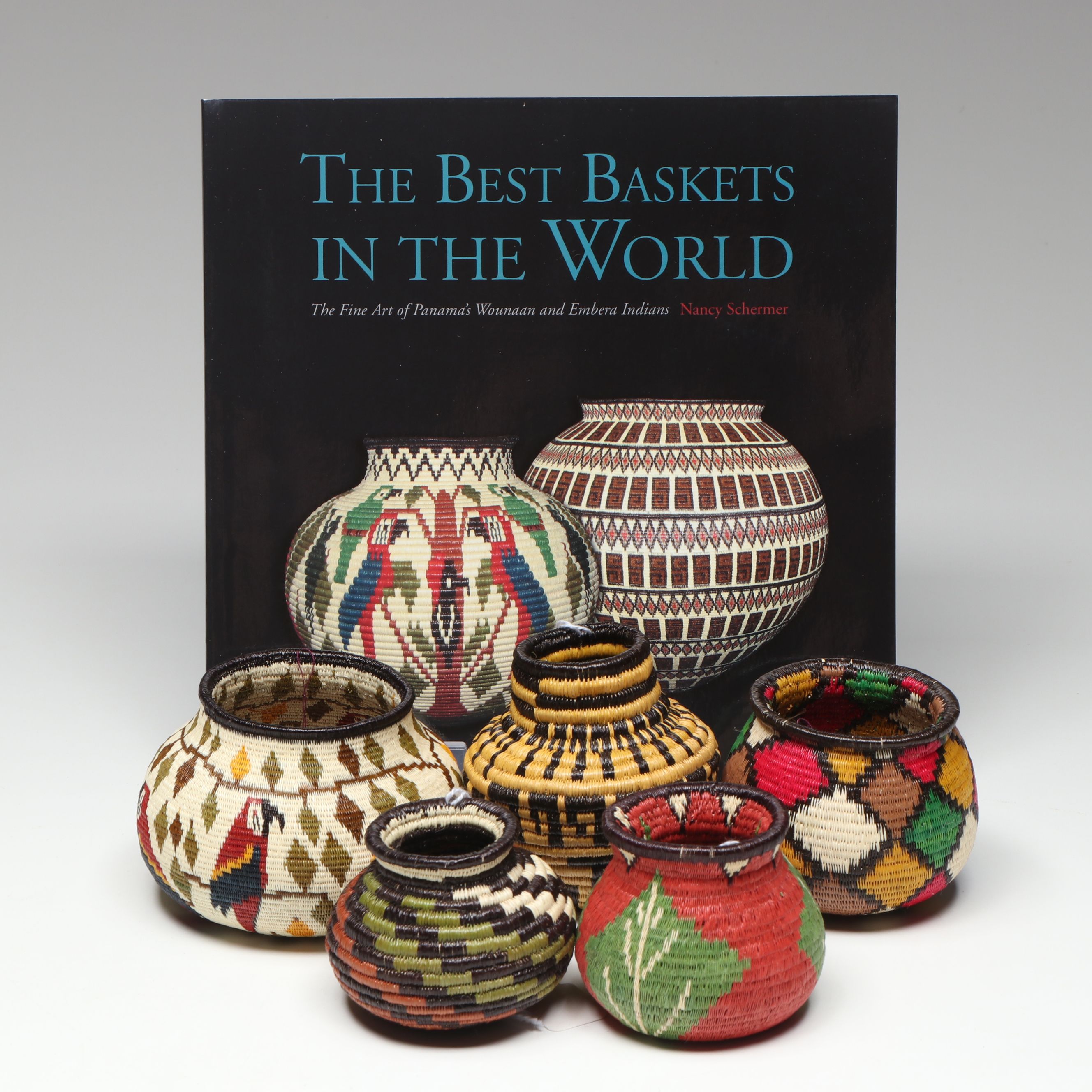 Magda Lino Panamanian Emberá-Wounaan Polychrome Chunga Fiber Baskets