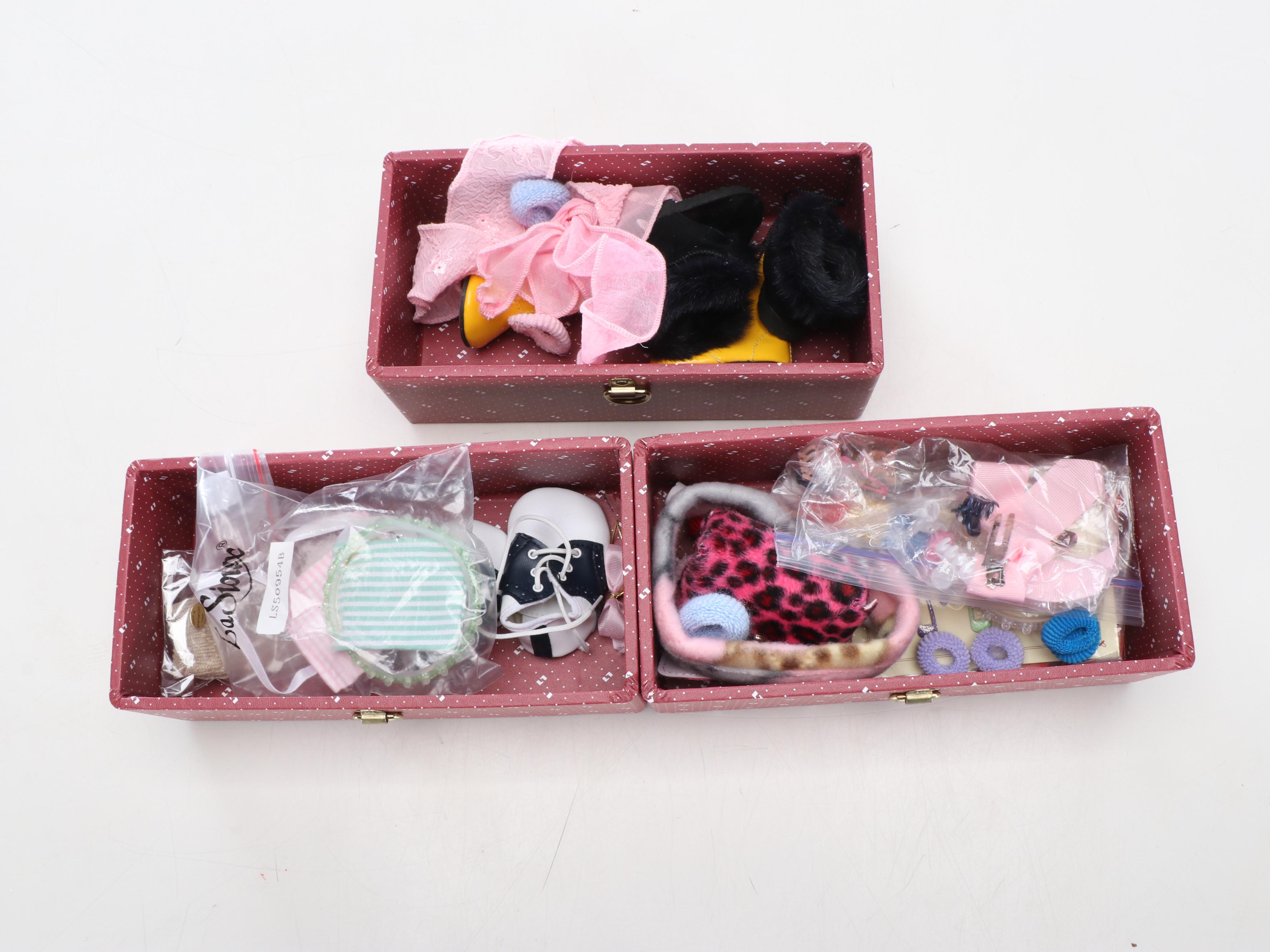 Pleasant Company Storage Case with Doll Clothing and Fiction Books
