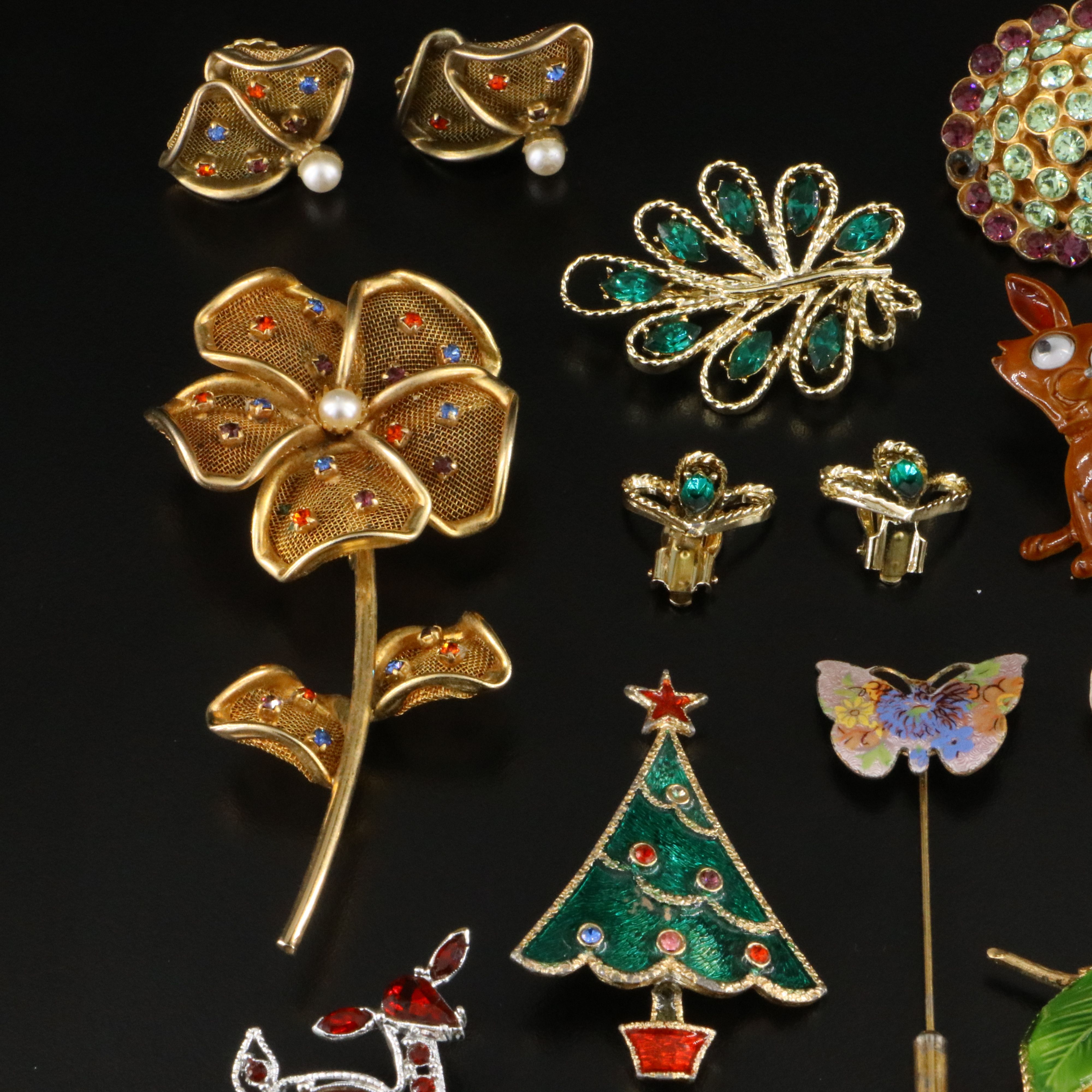 Marrella, Beatrix and Christmas Theme Featured in Vintage Brooches