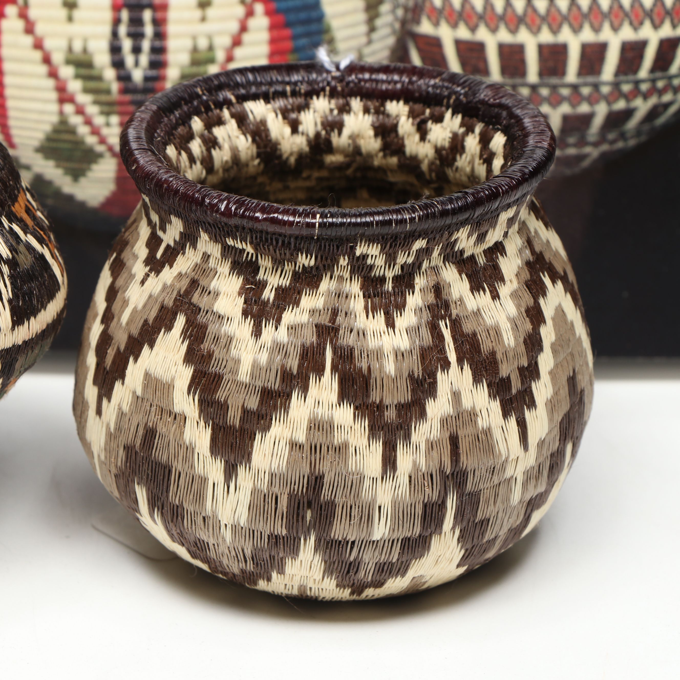 Panamanian Emberá-Wounaan Black Palm Chunga Fiber Geometric Baskets