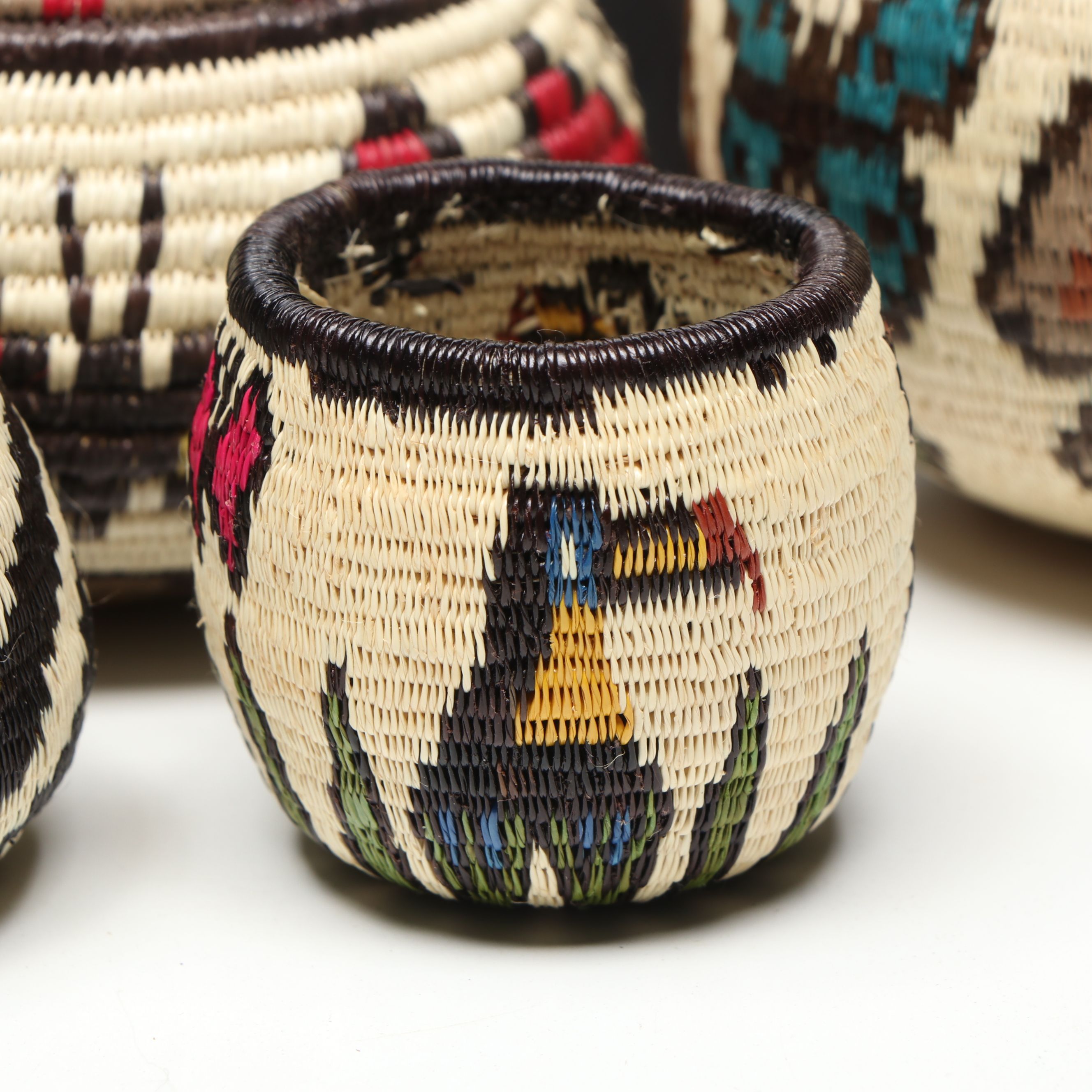Panamanian Emberá-Wounaan Chunga Fiber Baskets with Figural Depictions