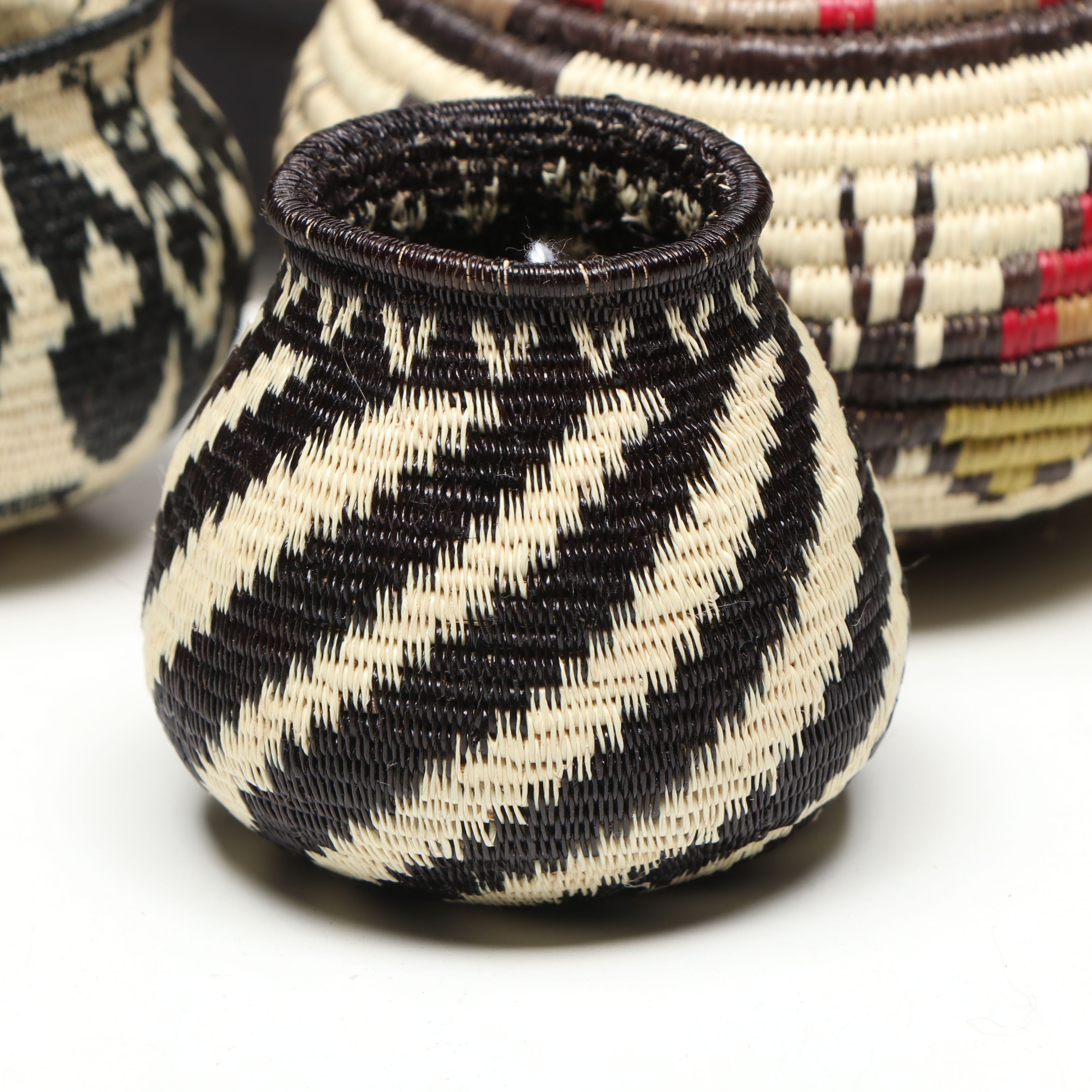 Panamanian Emberá-Wounaan Chunga Fiber Baskets with Figural Depictions