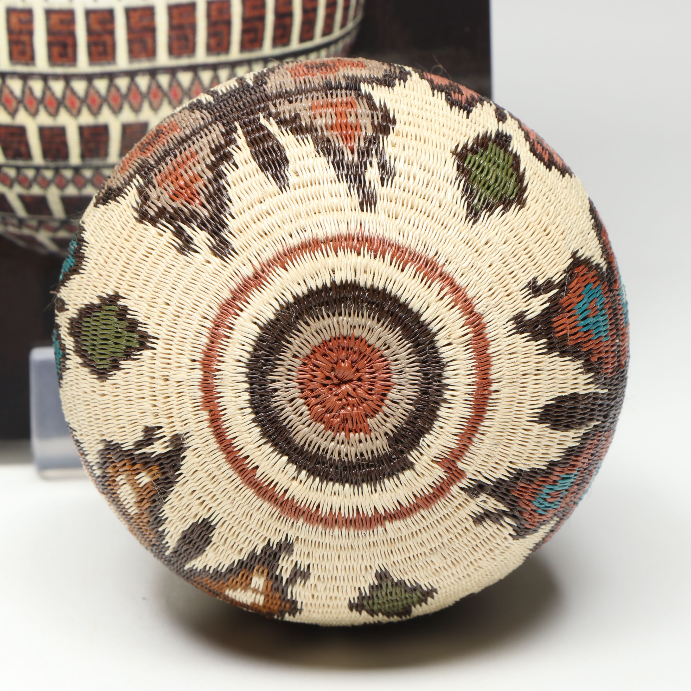 Panamanian Emberá-Wounaan Chunga Fiber Baskets with Figural Depictions