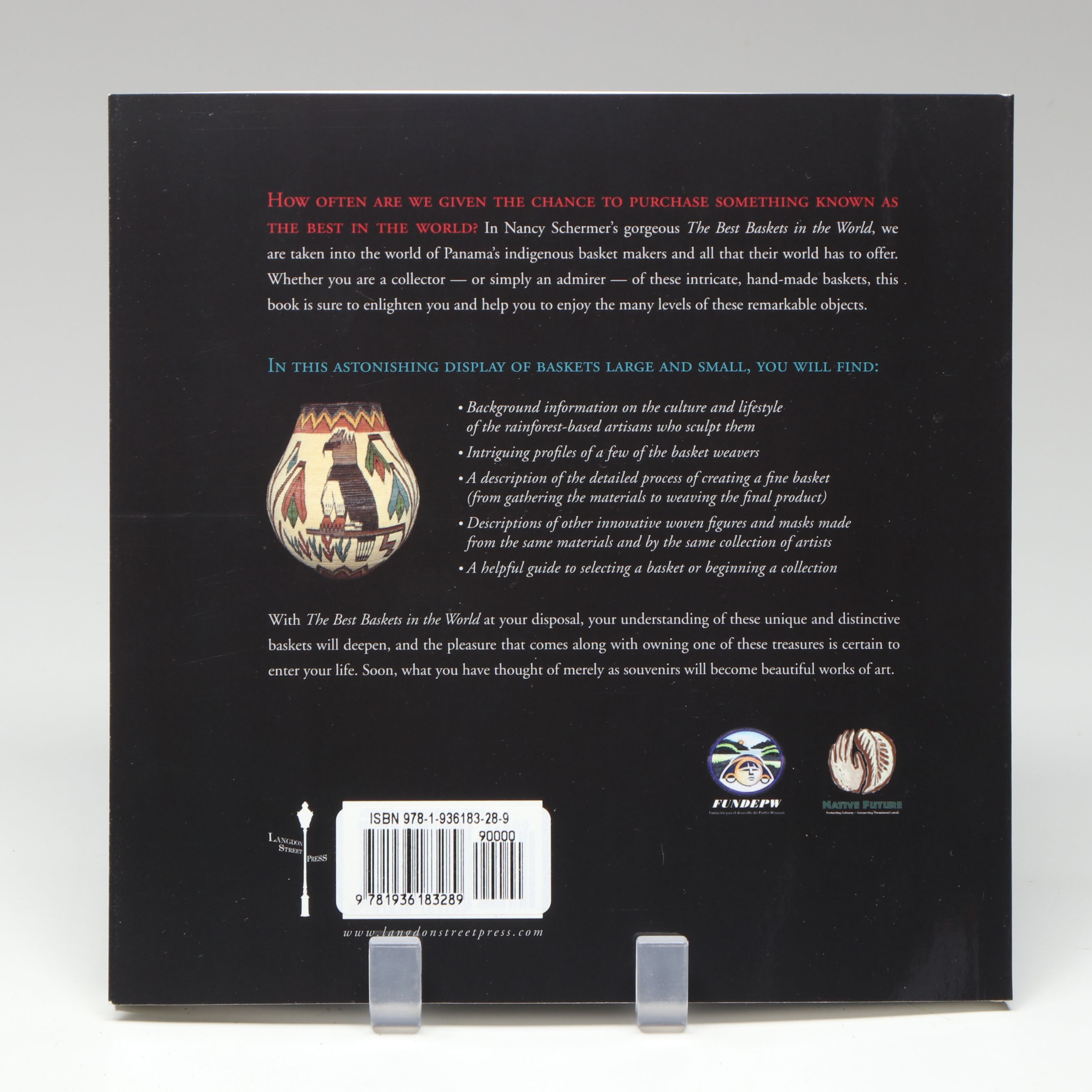 Panamanian Emberá-Wounaan Chunga Fiber Baskets with Figural Depictions