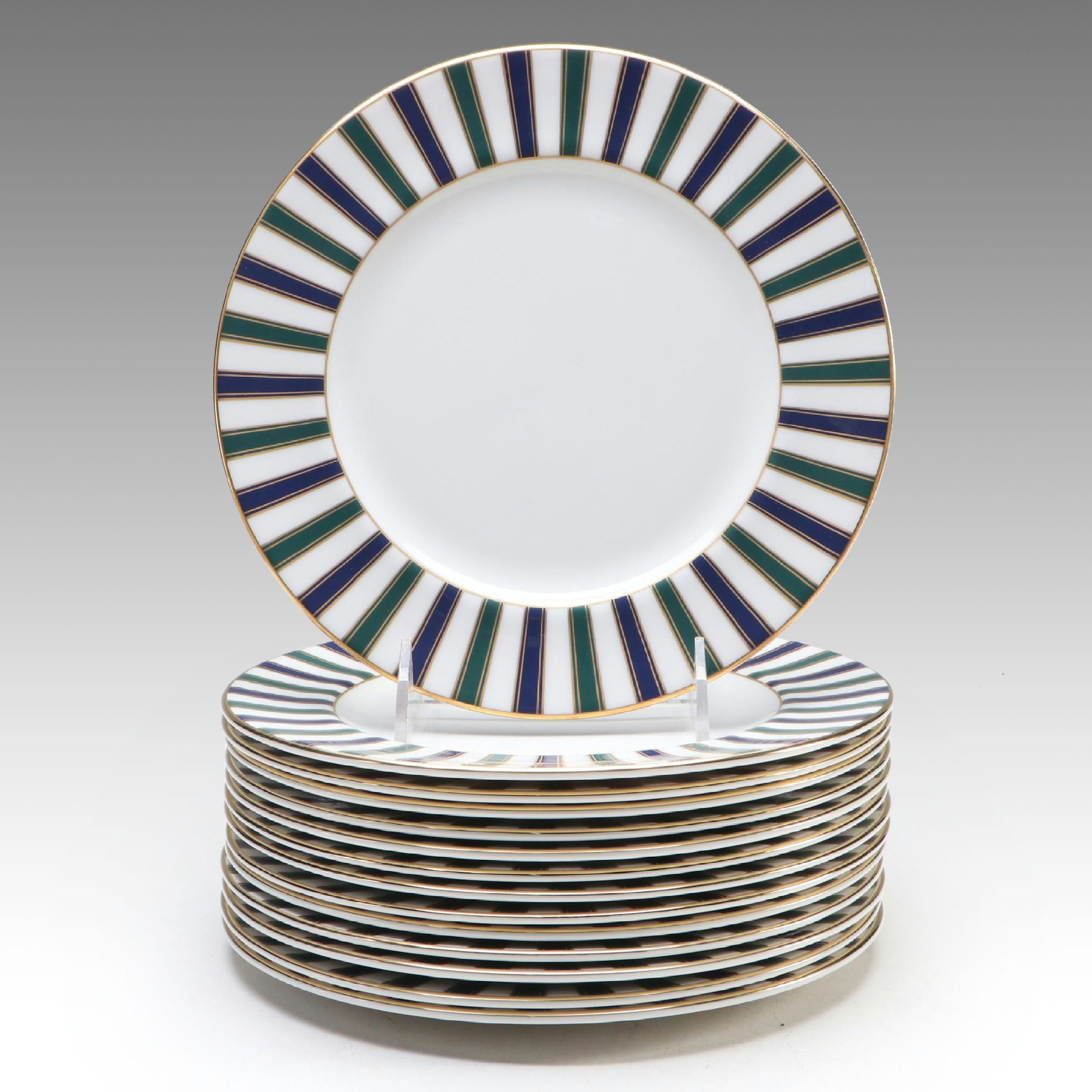 Royal Doulton Porcelain New Romance  Collection "Oxford" Plates