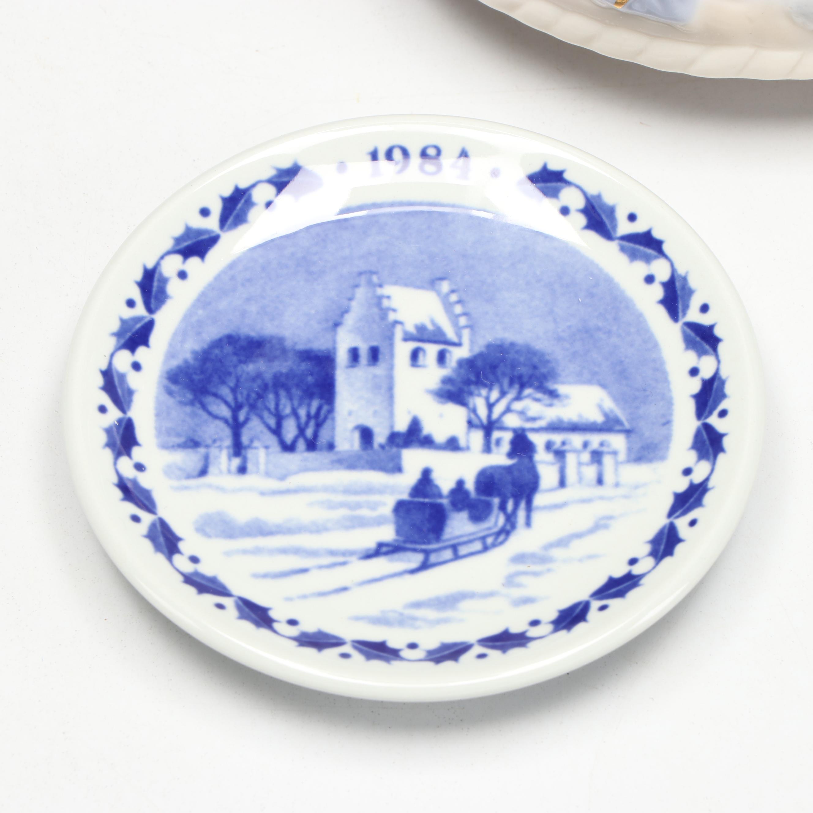 Russ & Co. Porcelain Musical Nativity with Royal Copenhagen Mini Annual Plate