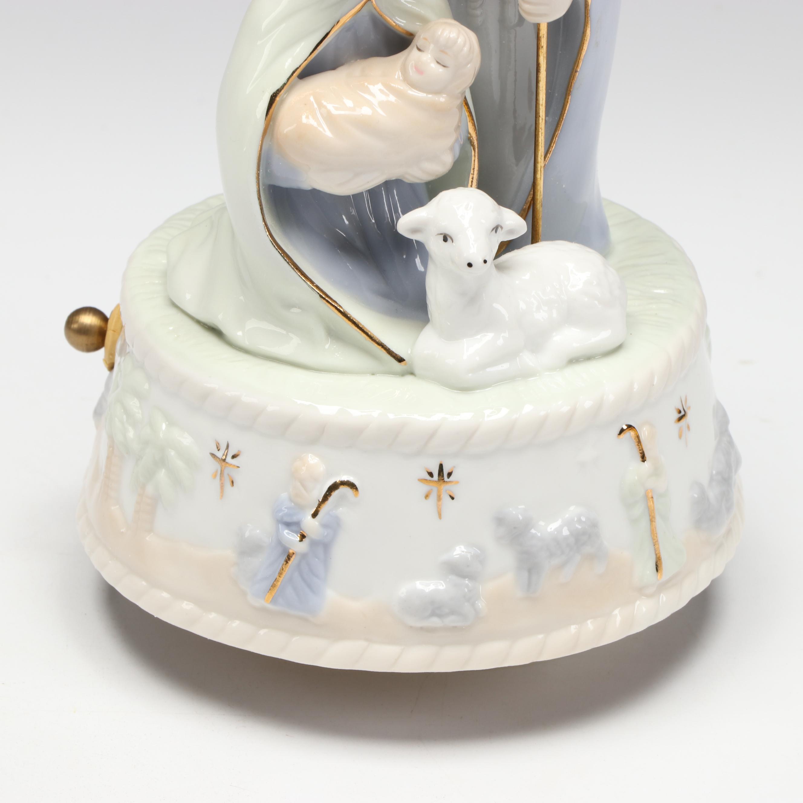 Russ & Co. Porcelain Musical Nativity with Royal Copenhagen Mini Annual Plate
