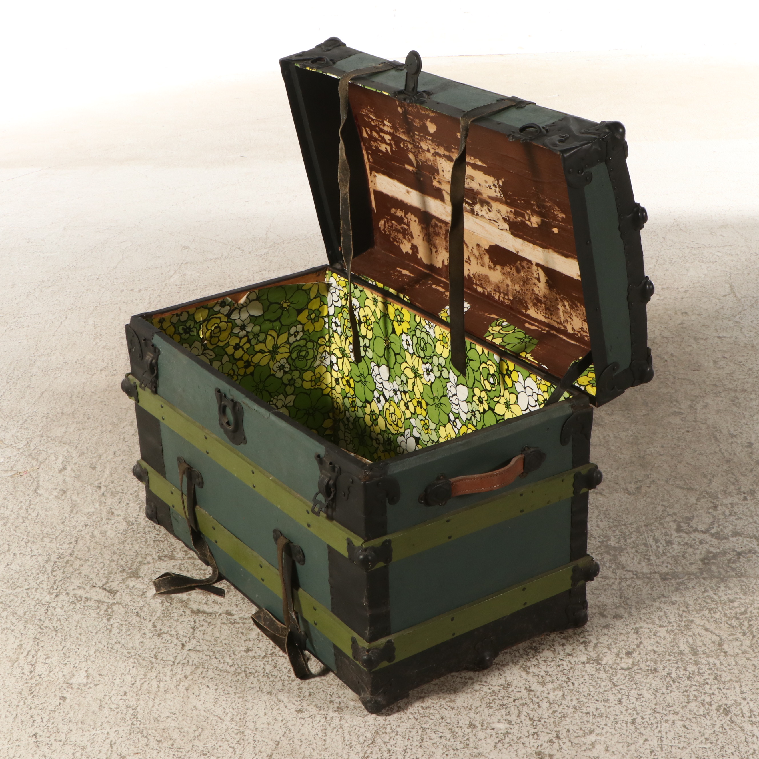 Antique Steamer Trunk