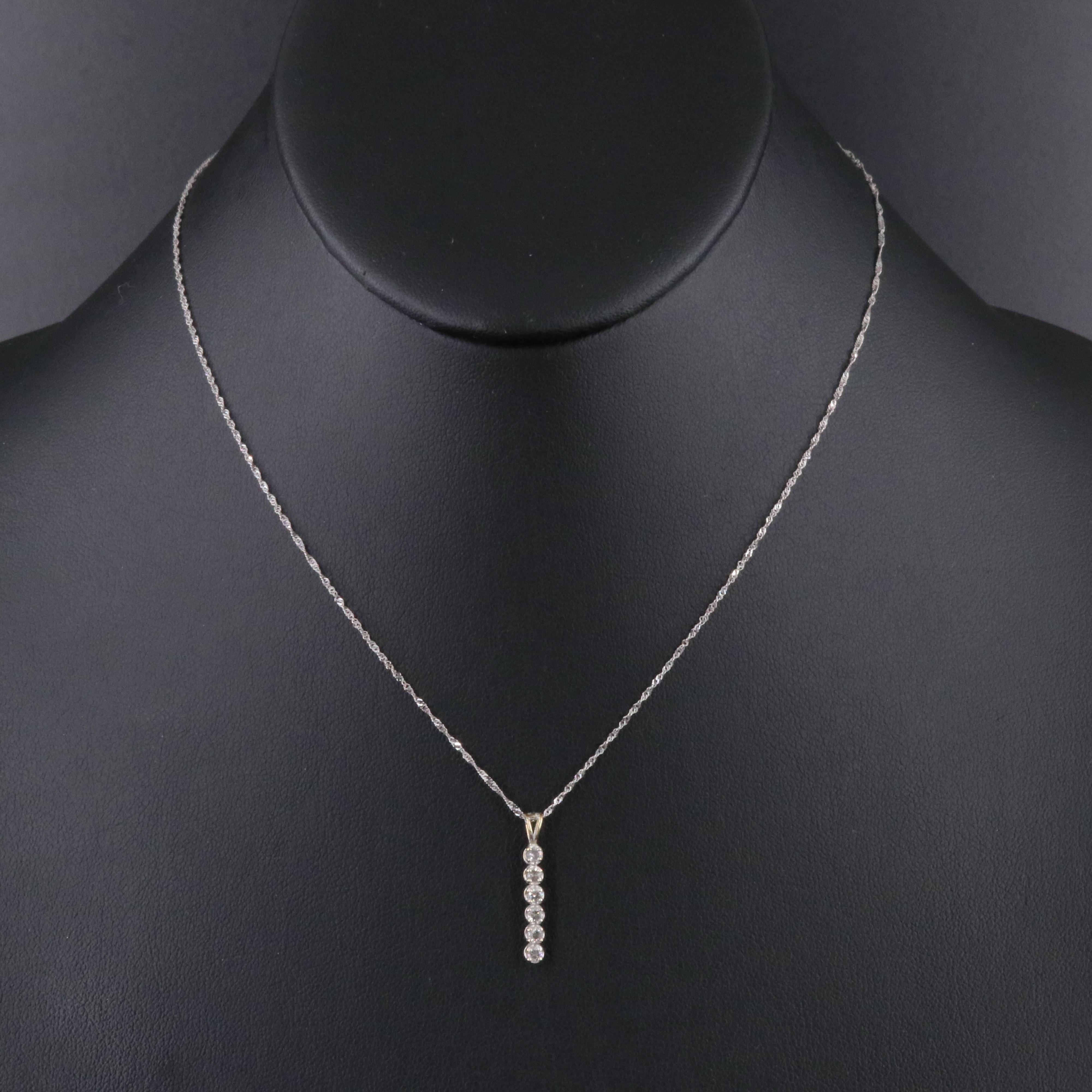 18K 0.24 CTW Diamond Pendant Necklace