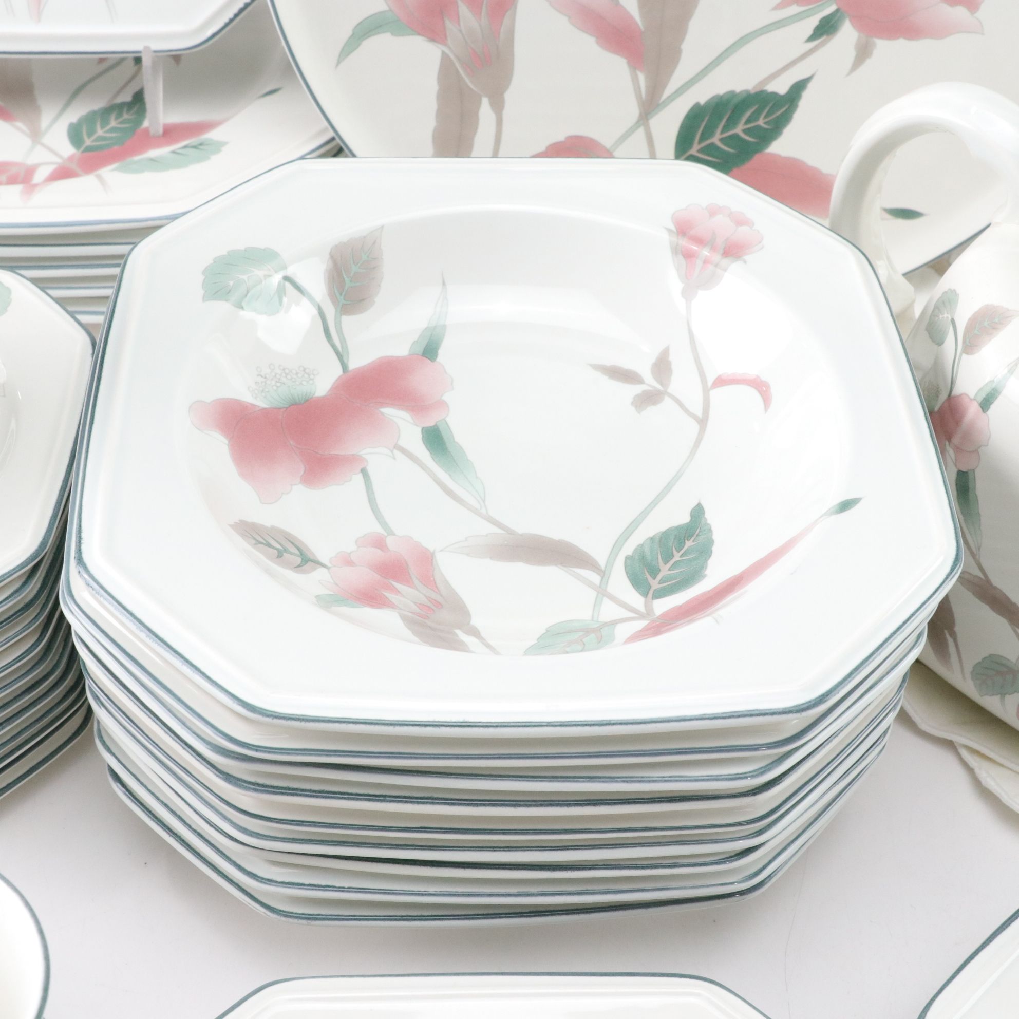 Mikasa Continental "Silk Flowers" Stoneware Dinnerware