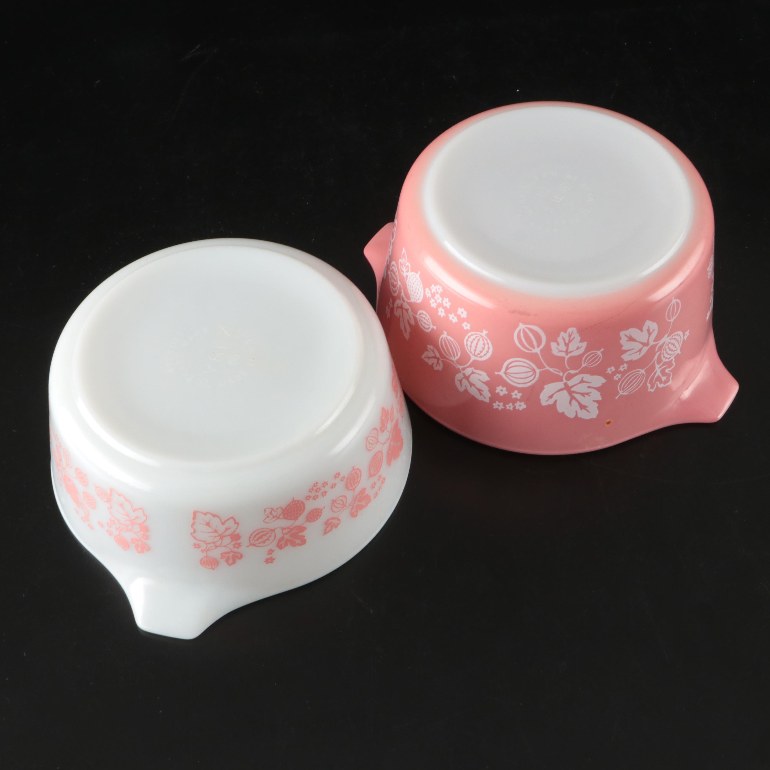 Pyrex "Snowflake Blue" Nesting Bowls Other Baking Dish and  Measuring Cup