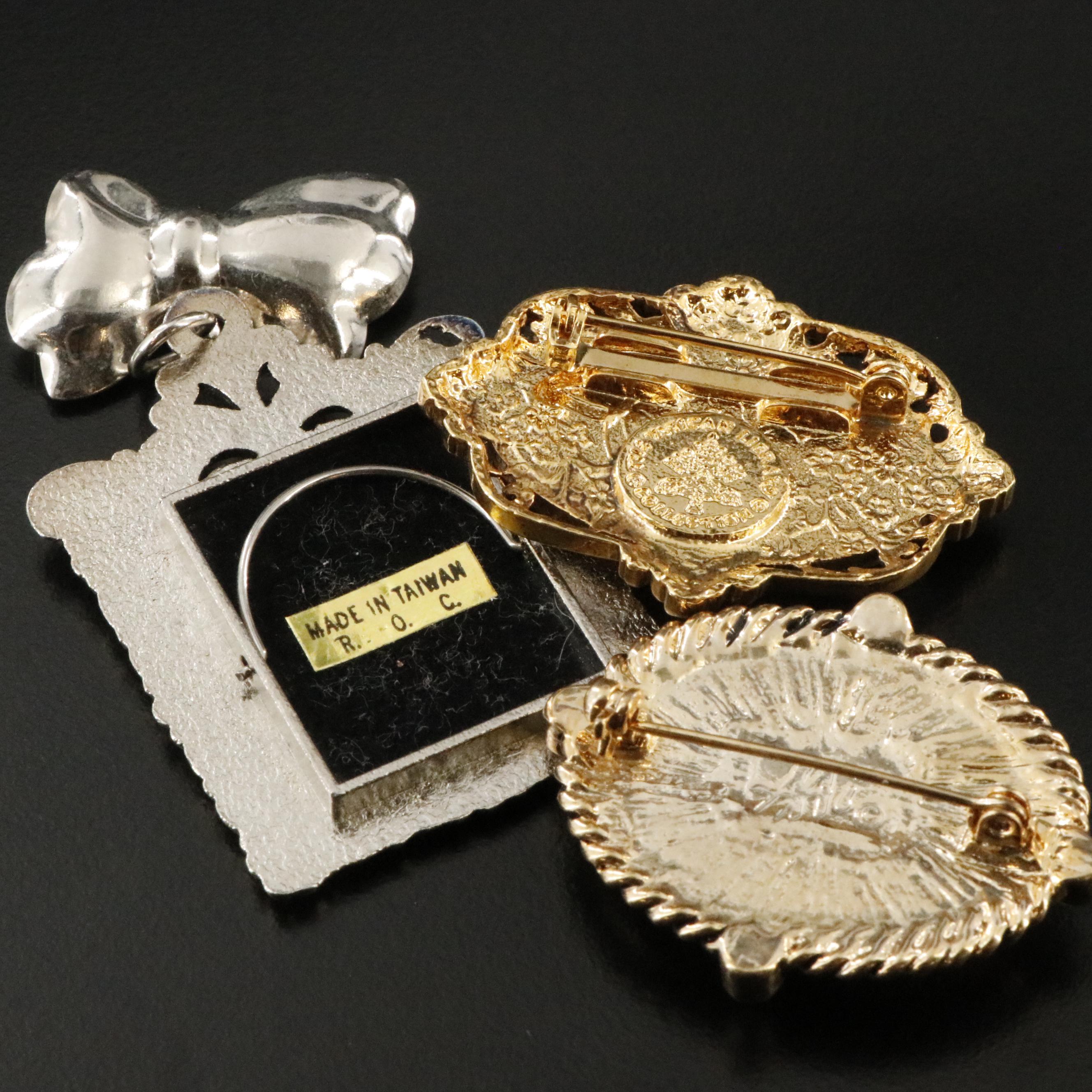 Vatican Library, Pearls and Faux Pearls Featured in Jewelry Collection