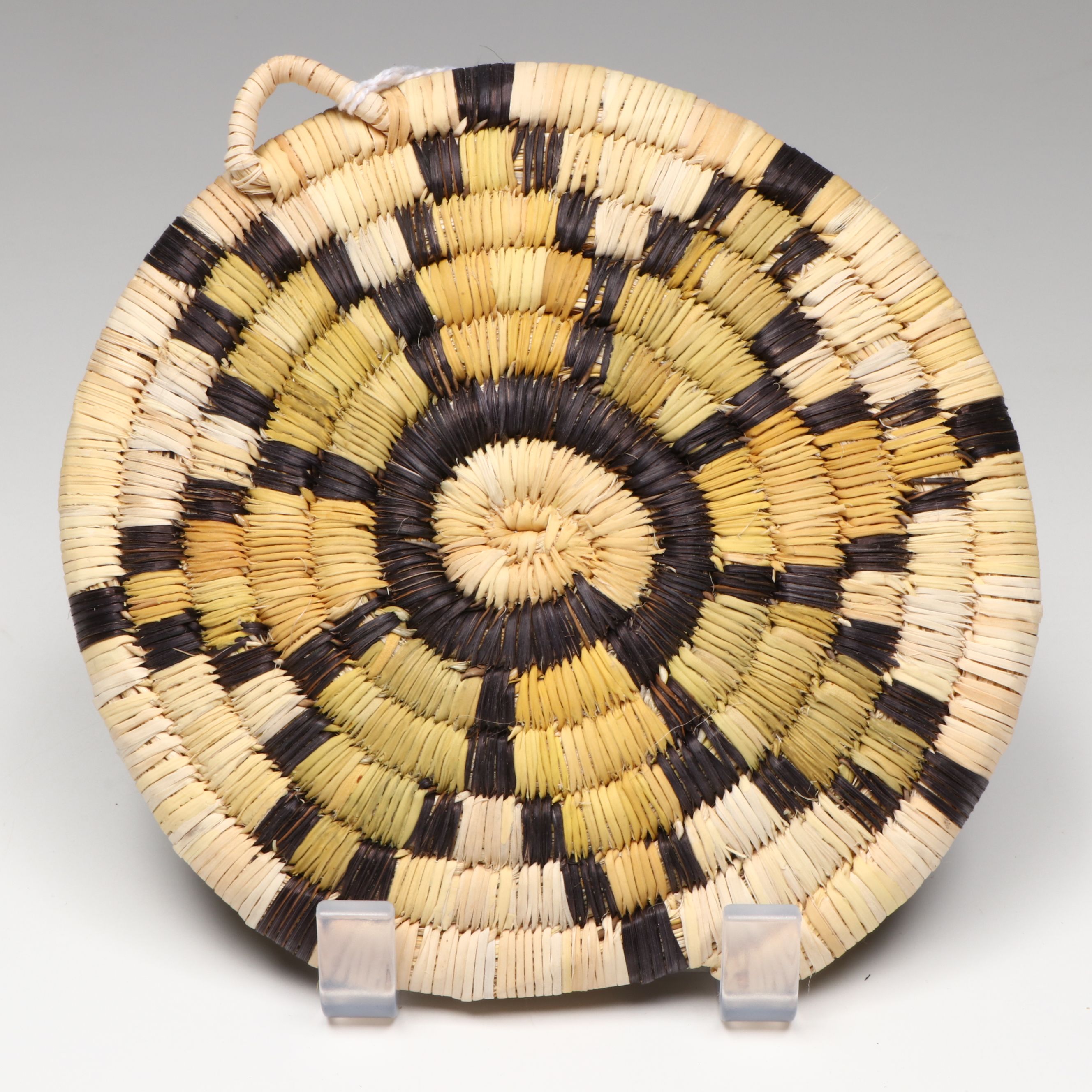 Rachel Torivio Hopi Handwoven Yucca and Galletta Grass Coiled Baskets
