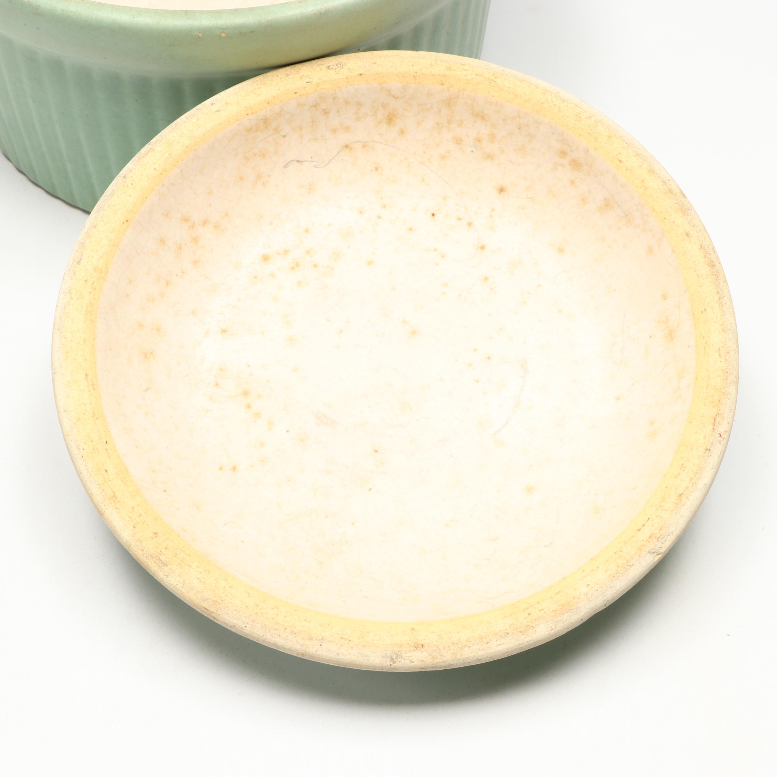 Ribbed Celadon Green Stoneware Tulip Covered Baking Dish, Mid-20th Century