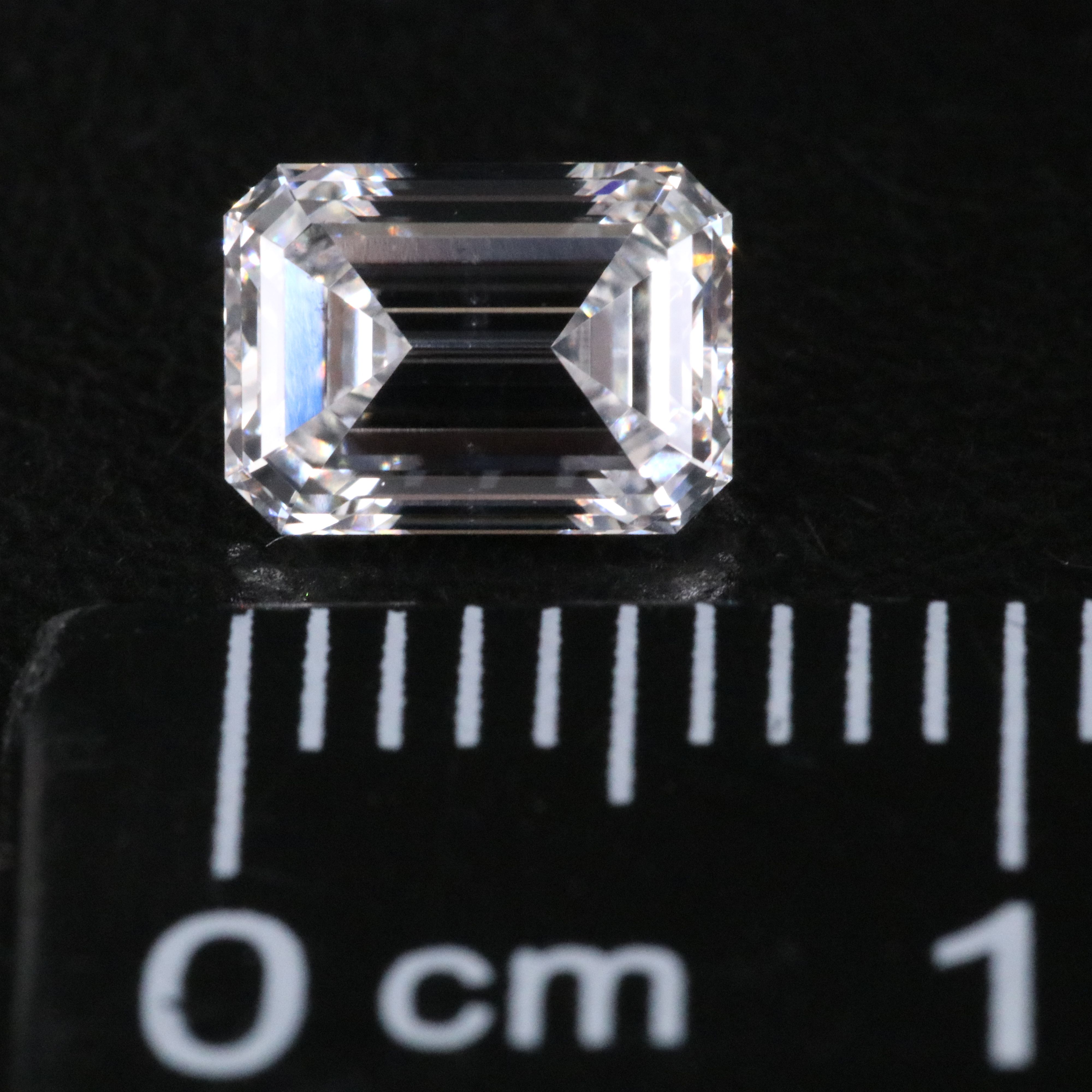Loose 0.97 CT Lab Grown Diamond with IGI Report