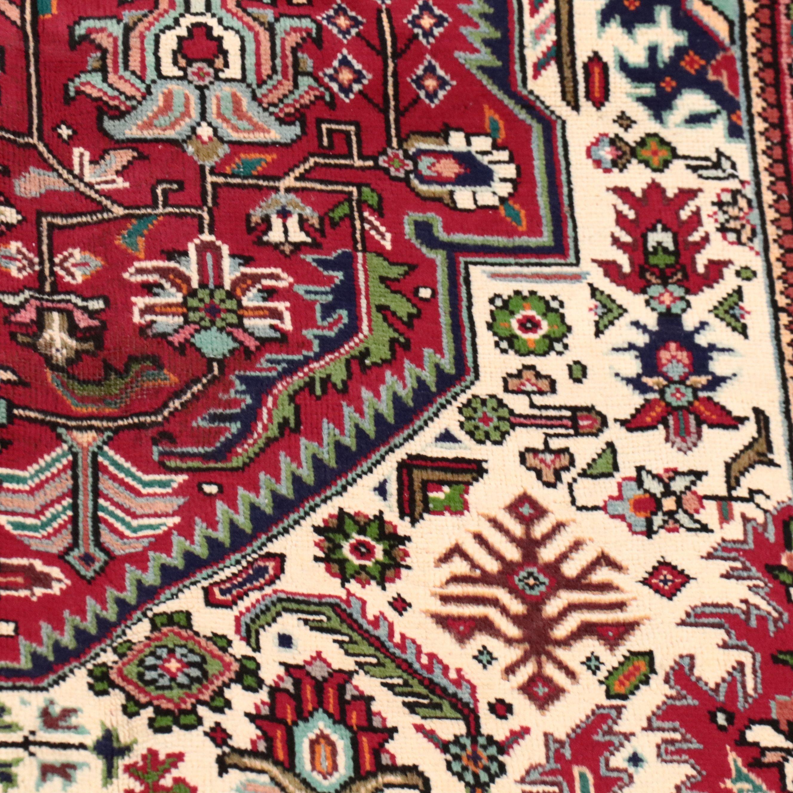 9'6 x 13'2 Hand-Knotted Persian Heriz Room-Sized Rug