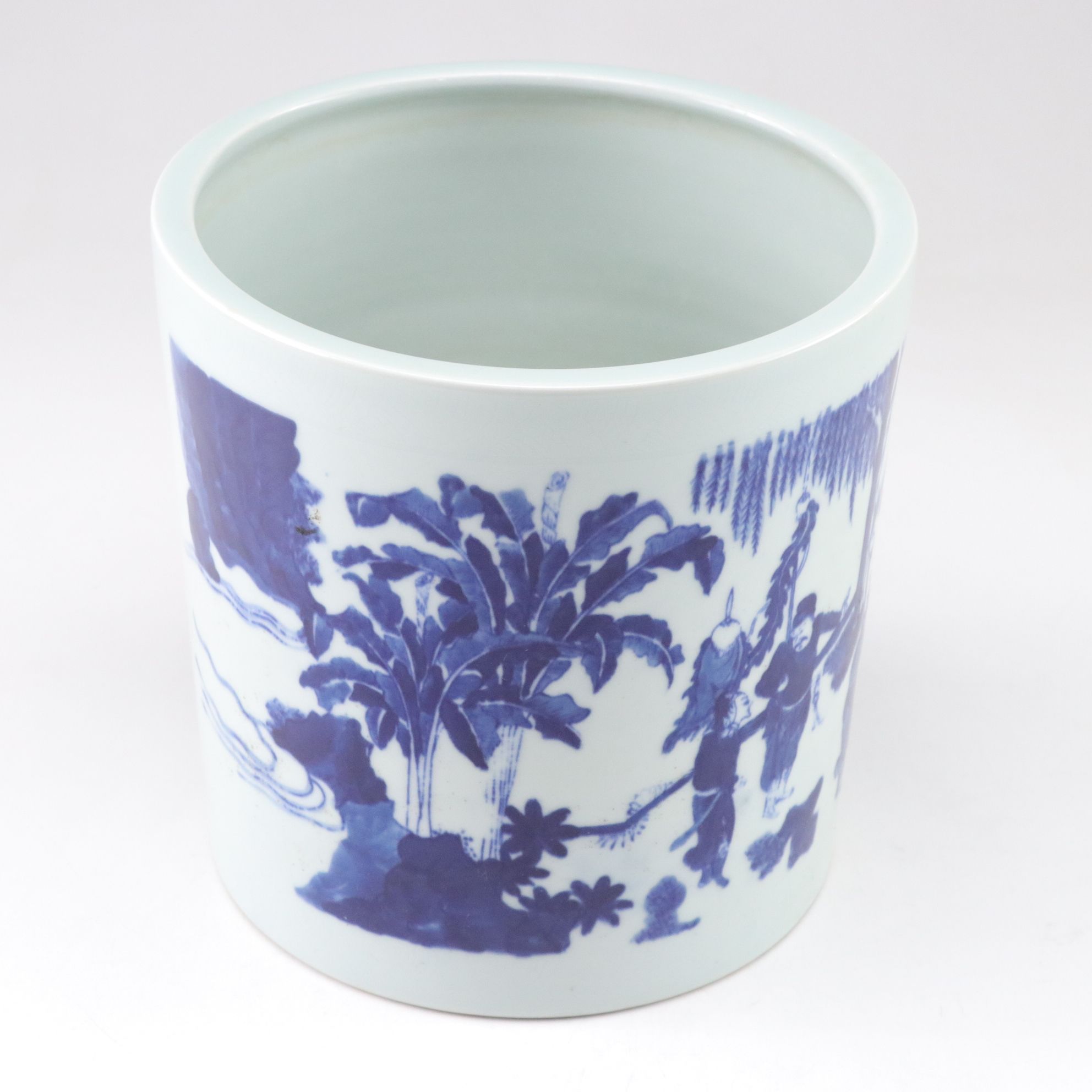 Chinese Late Qing Dynasty Porcelain Brush Pot with Kangxi Revival Mark, 20th C.