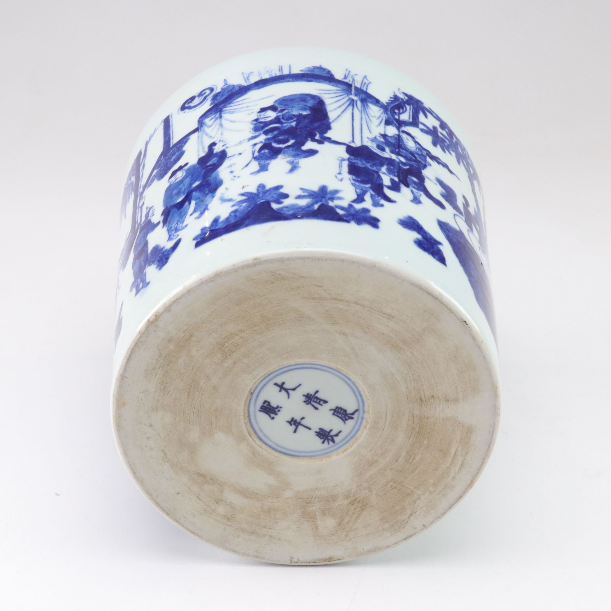 Chinese Late Qing Dynasty Porcelain Brush Pot with Kangxi Revival Mark, 20th C.