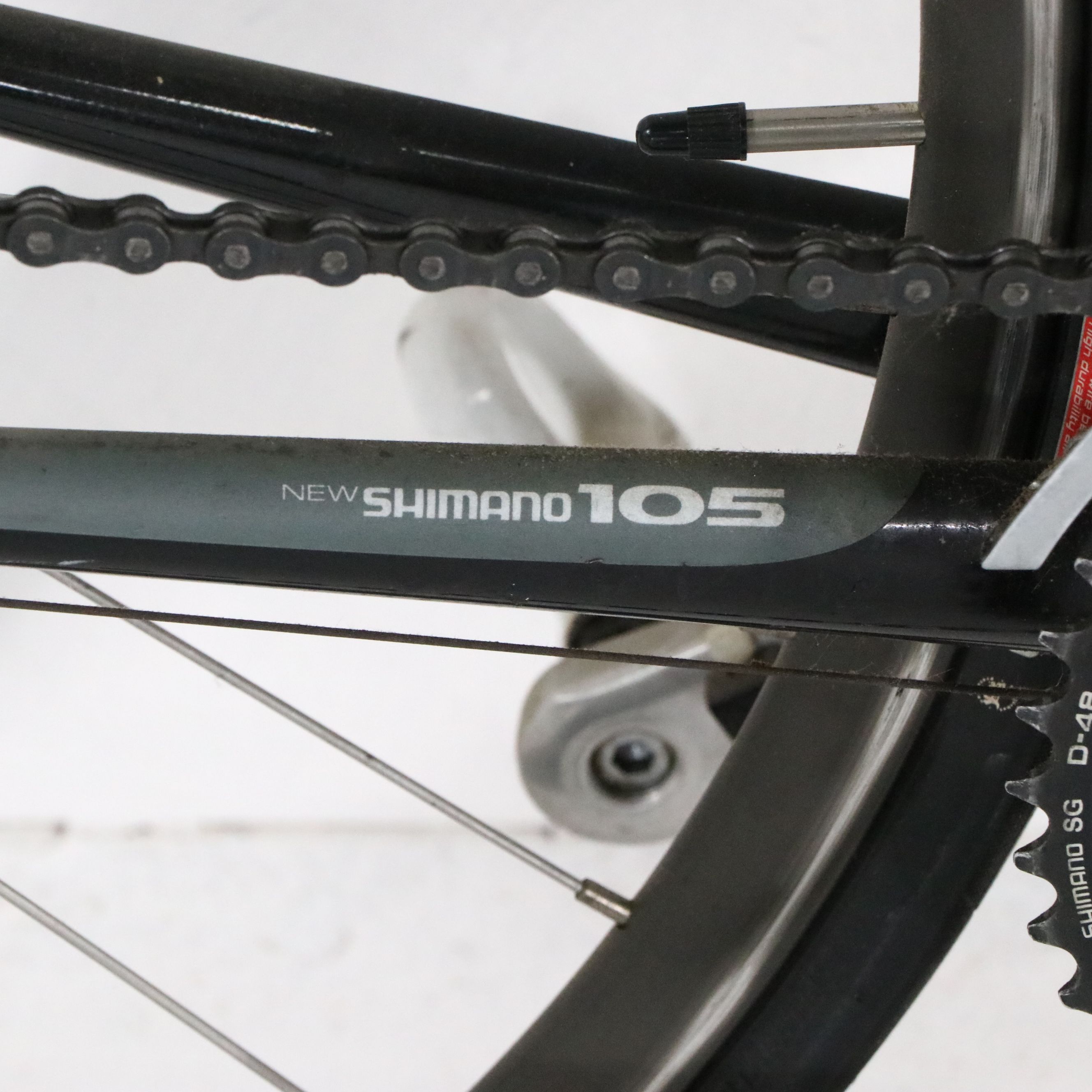 TREK 1200 Aluminum Frame Road Bicycle