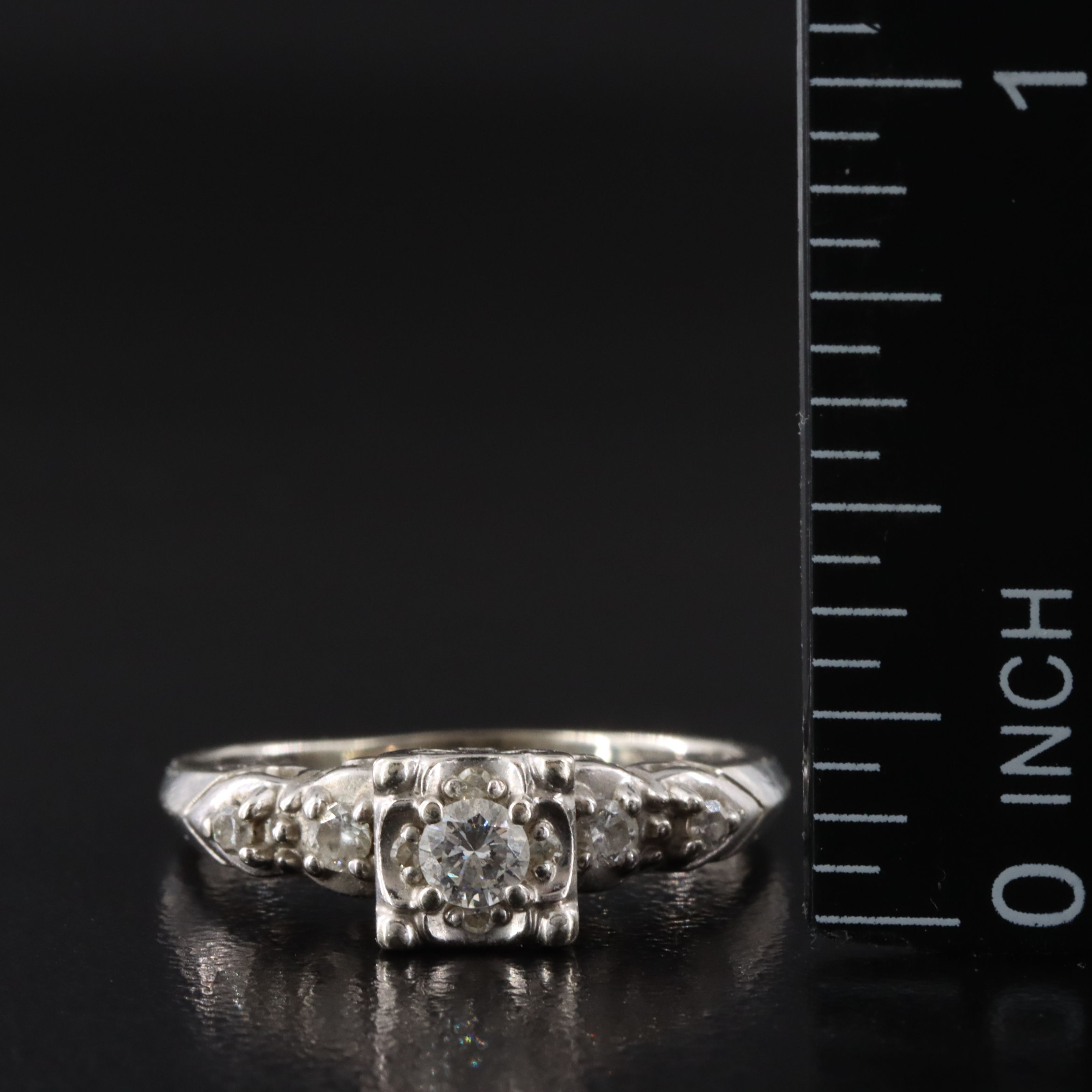 Vintage 14K 0.27 CTW Diamond Ring