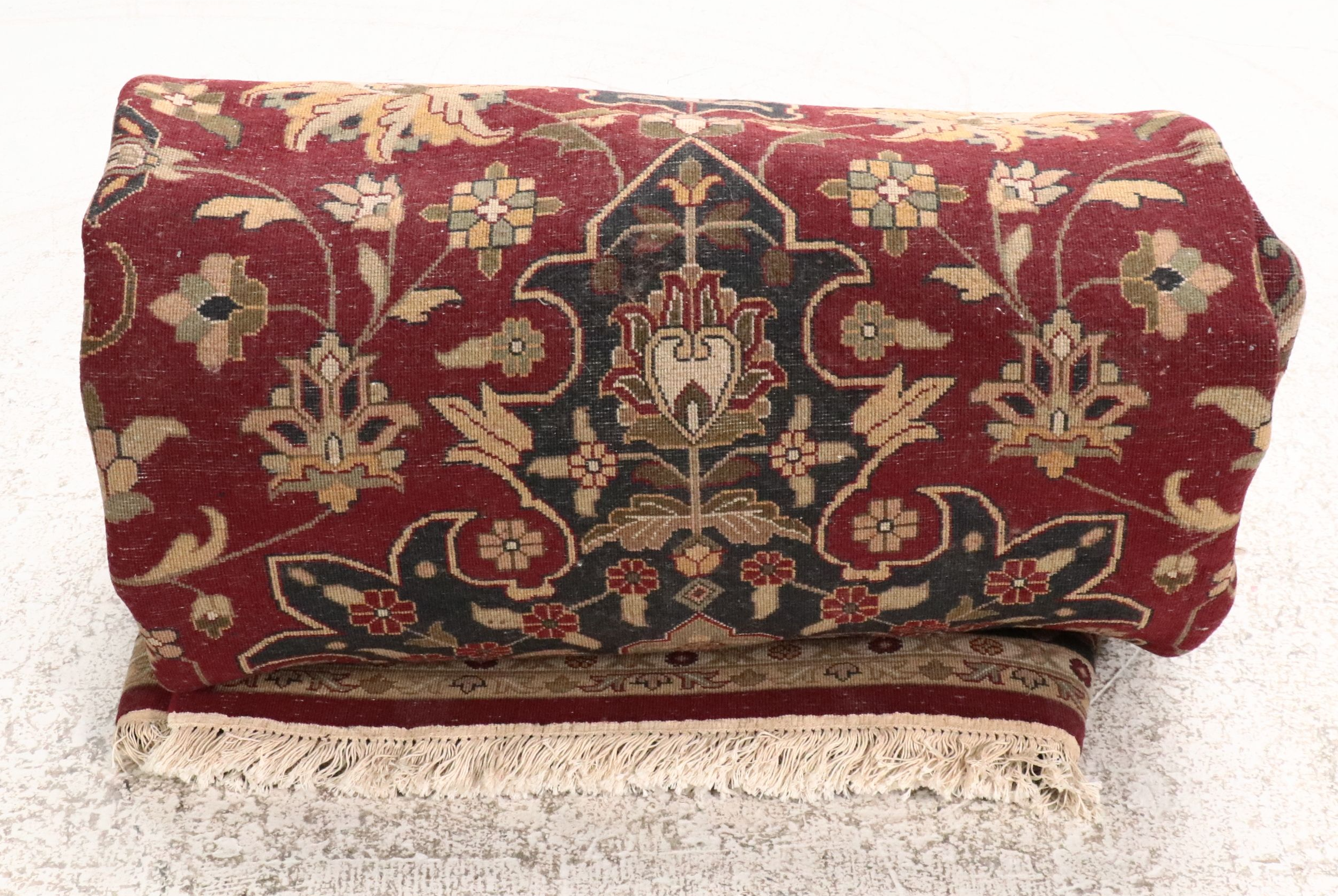 9'5 x 11'10 Hand-Knotted Persian Mashhad Area Rug