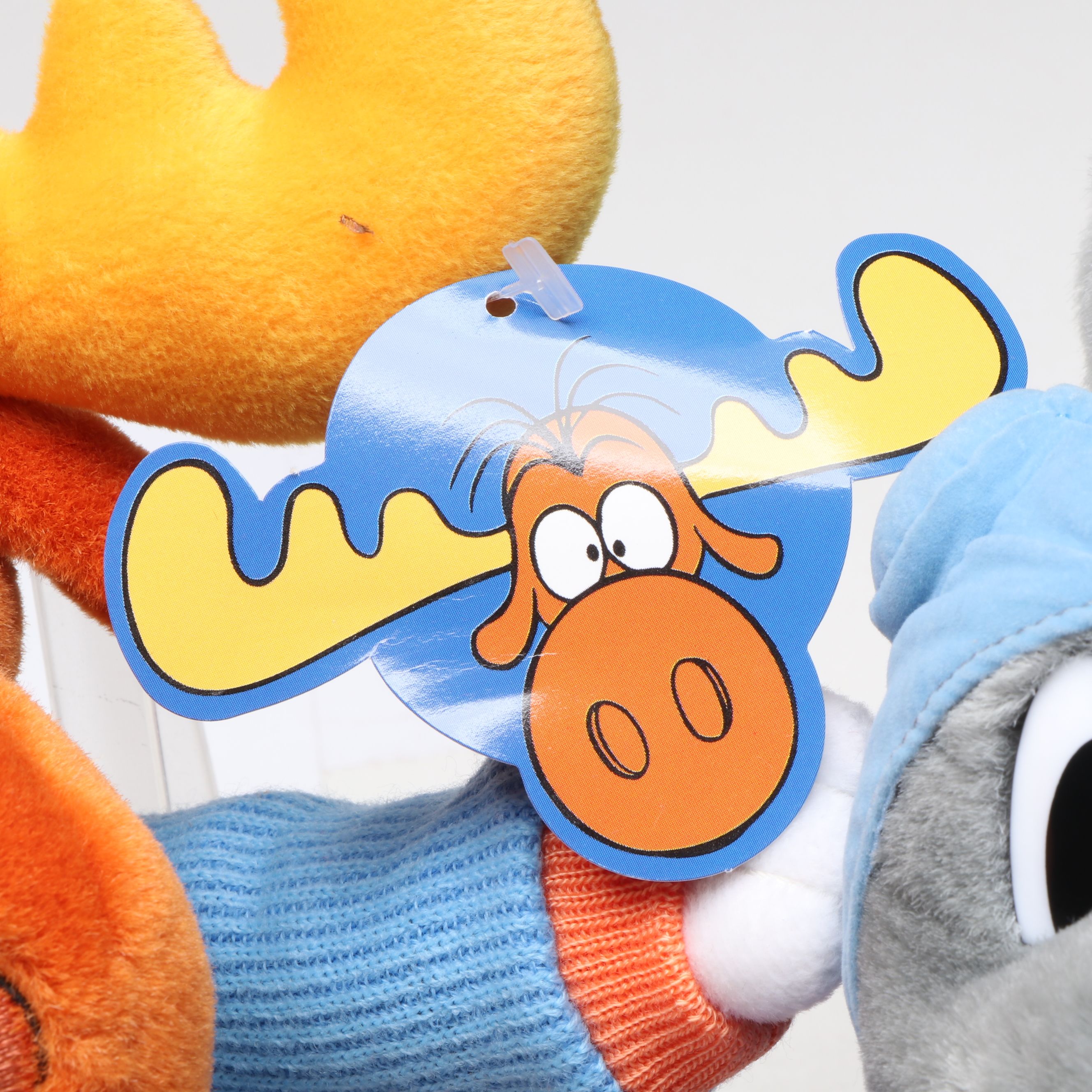 Stuffins and Mary Meyer Rocky and Bullwinkle Stuffed Toys with Plate