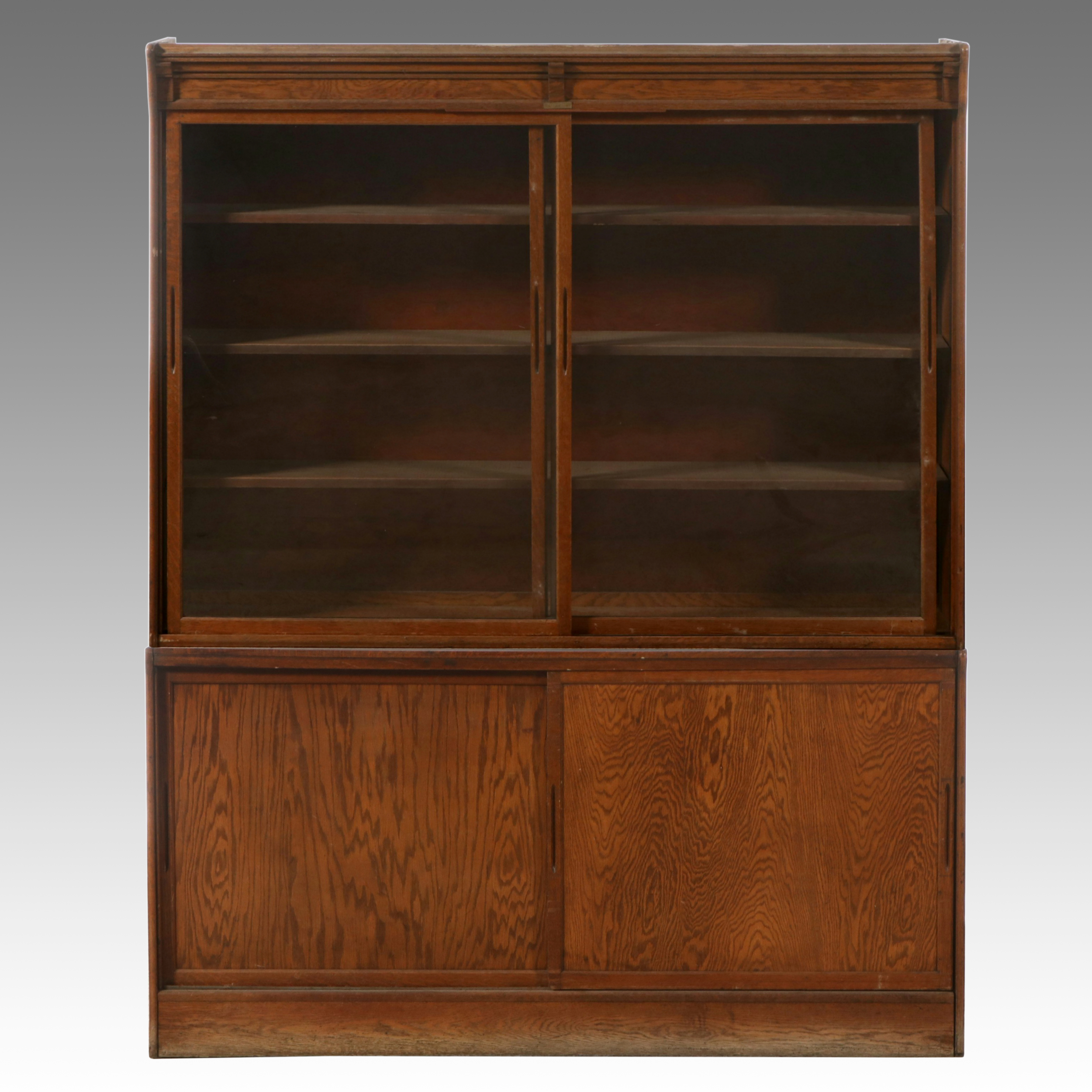 Columbus Showcases Oak Display Cabinet, Early to Mid-20th Century