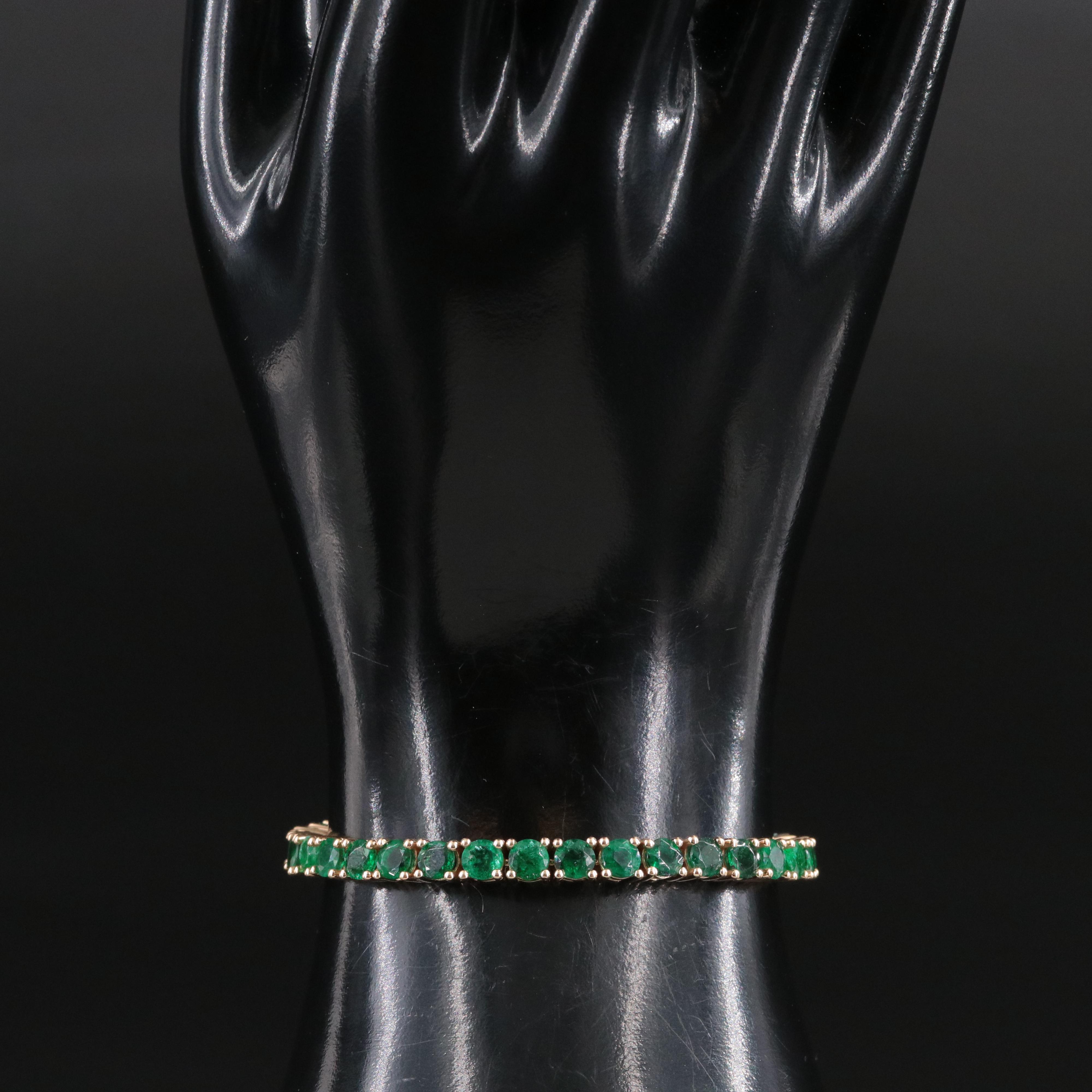 18K 10.32 CTW Emerald Line Bracelet