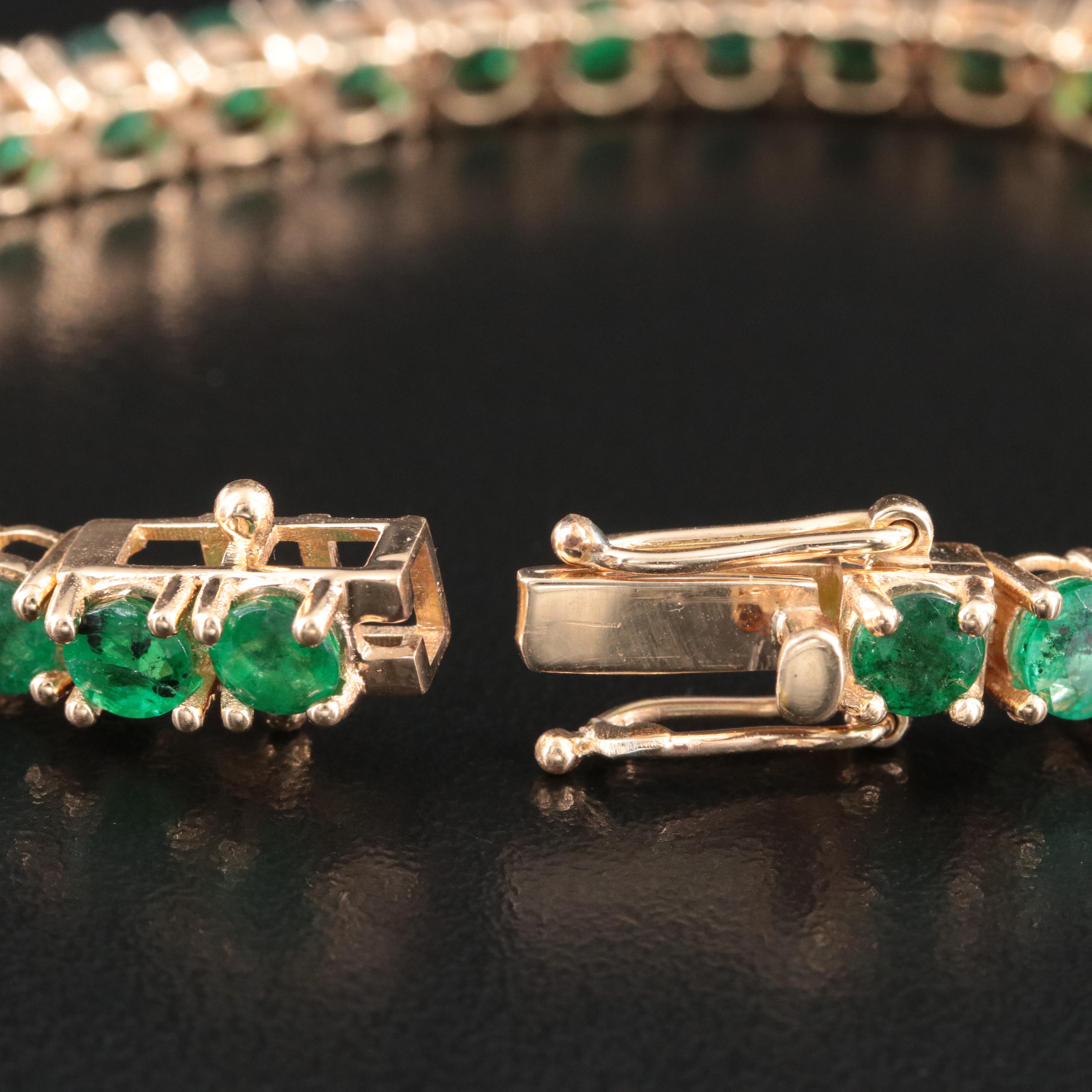 18K 10.32 CTW Emerald Line Bracelet