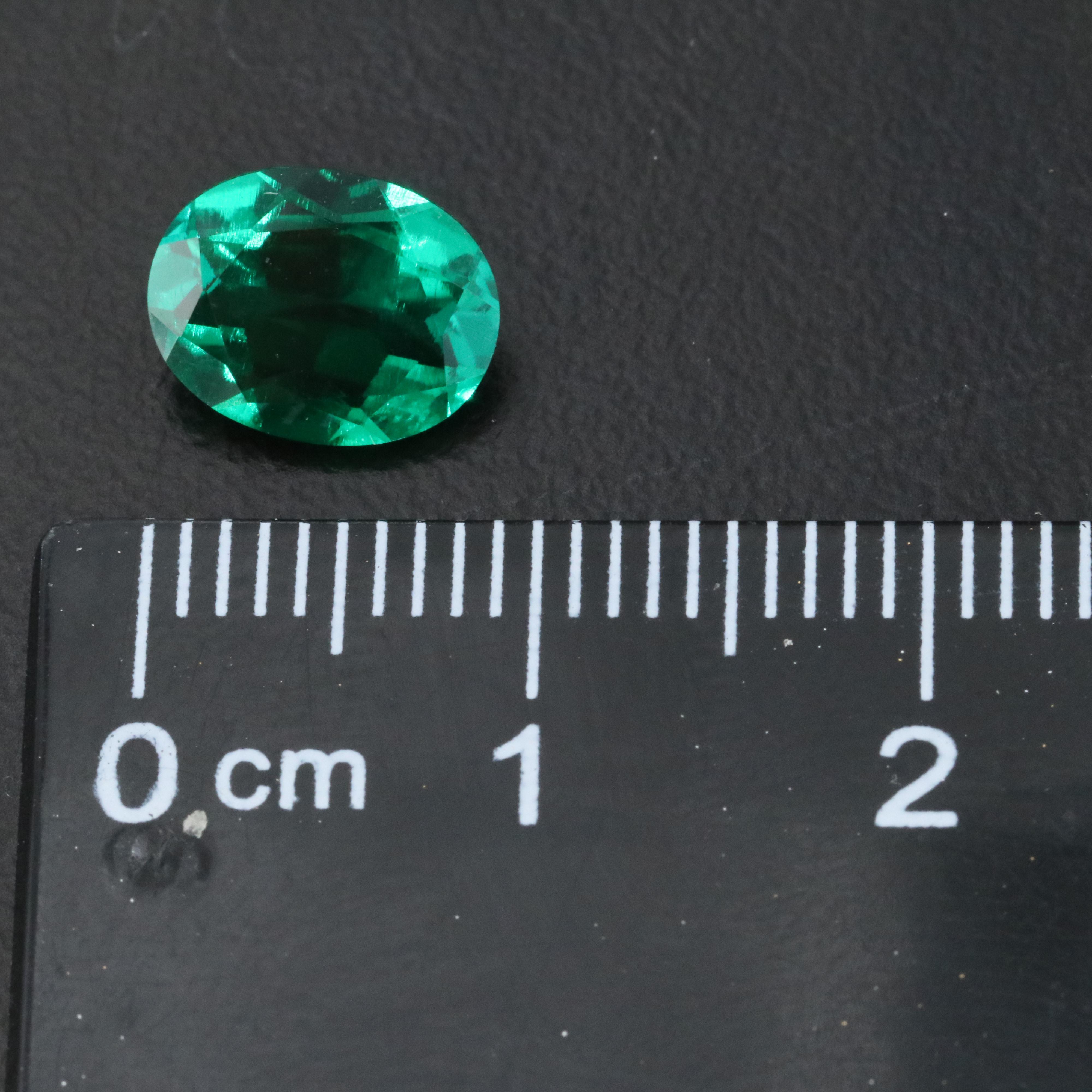 Loose 1.49 CT Lab Grown Emerald