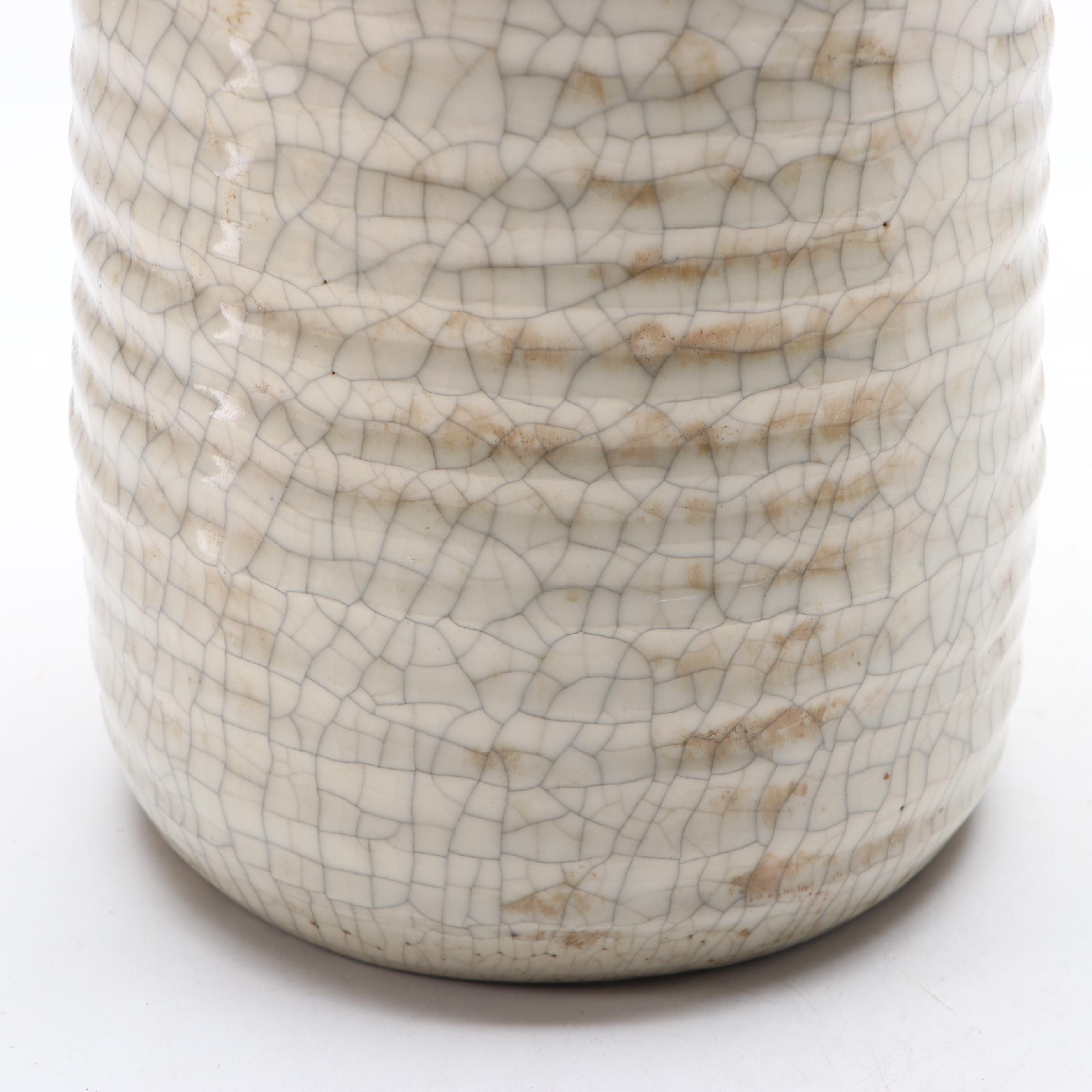 Chinese Crackle Glaze Majolica Vase with Frogs