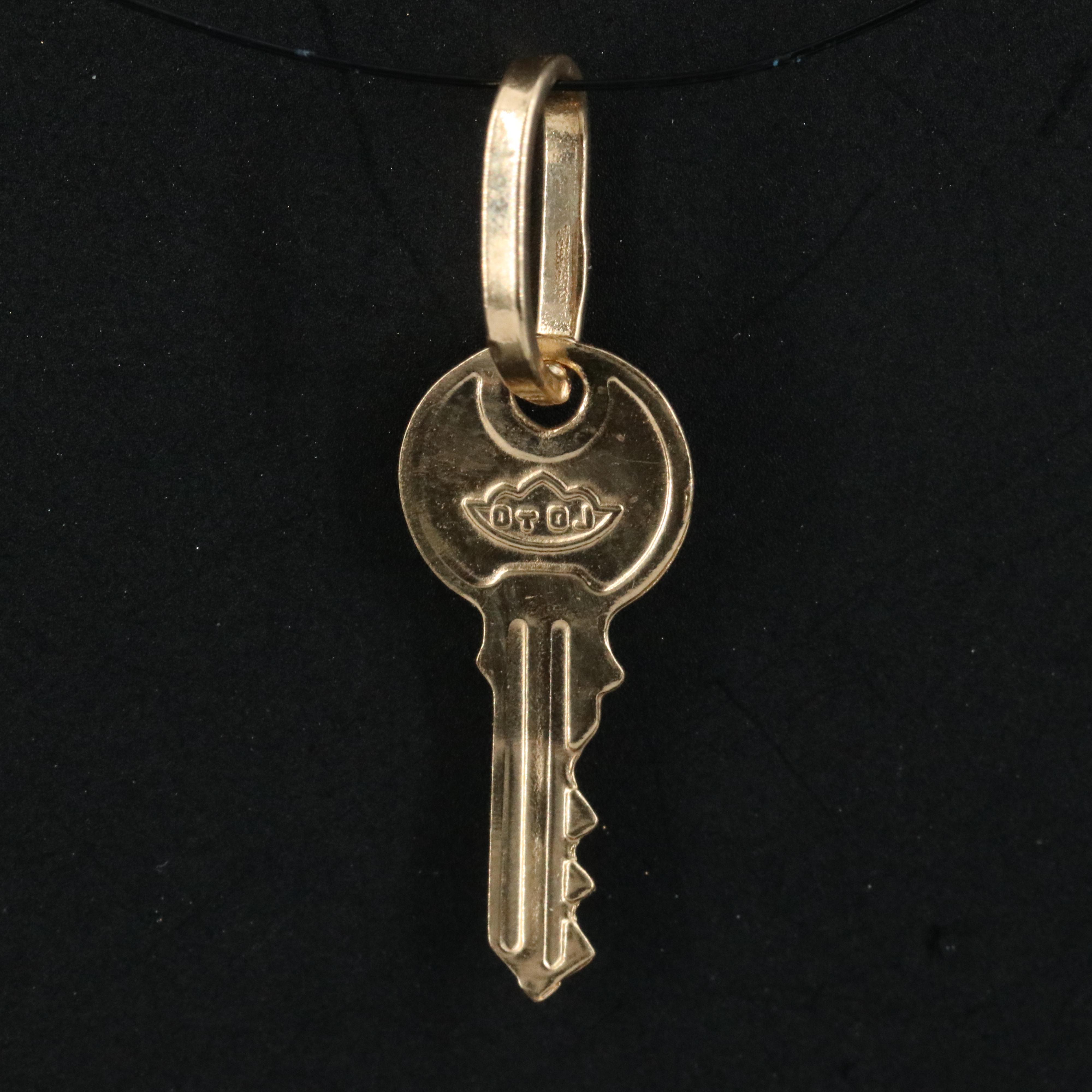 18K Car Key Pendant