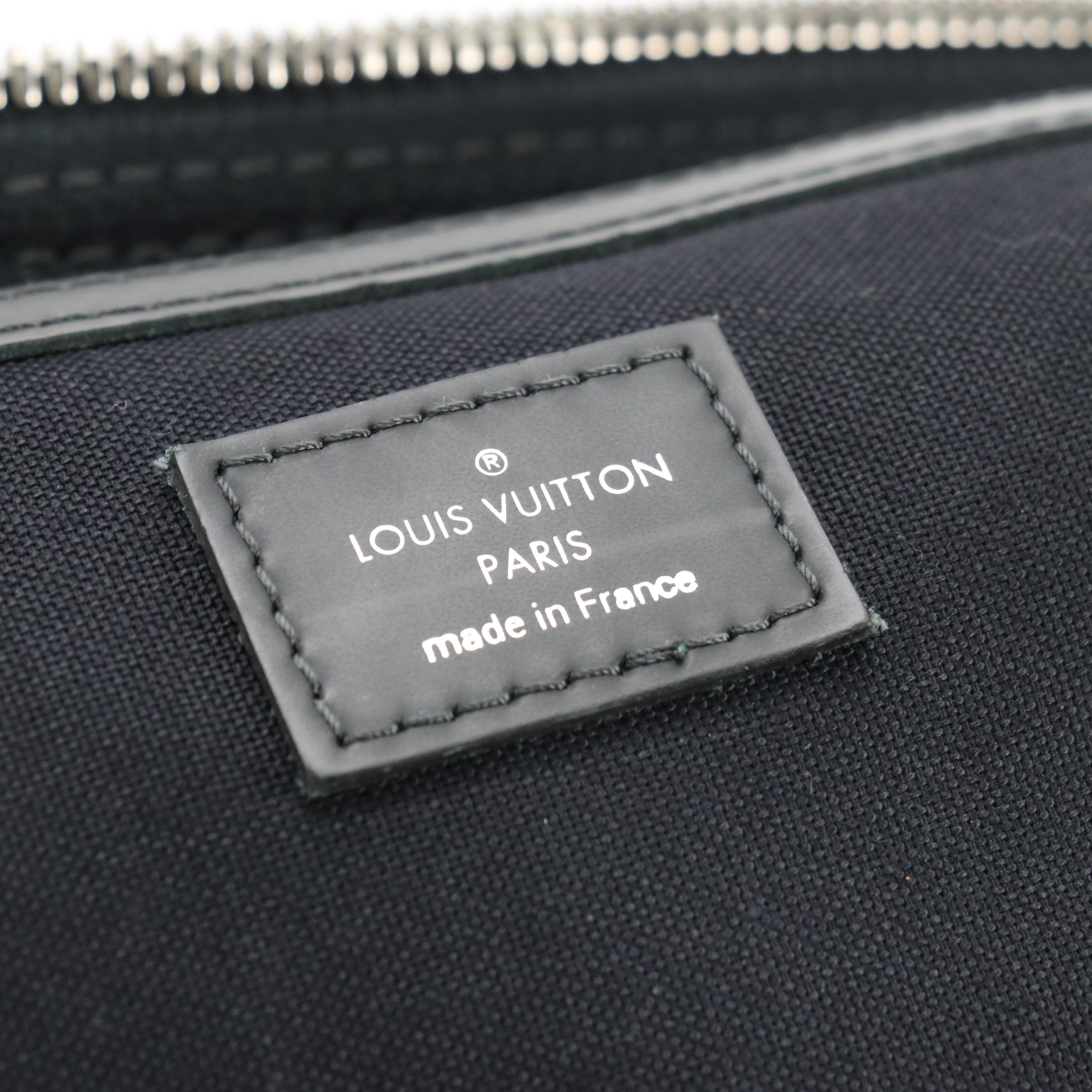 Louis Vuitton Keepall Bandoulière 45 in Damier Graphite Canvas and Black Leather