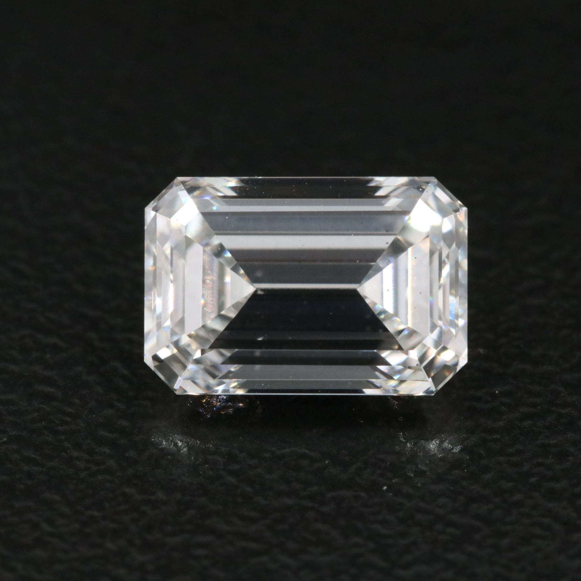 Loose 1.89 CT Lab Grown Diamond with IGI Report