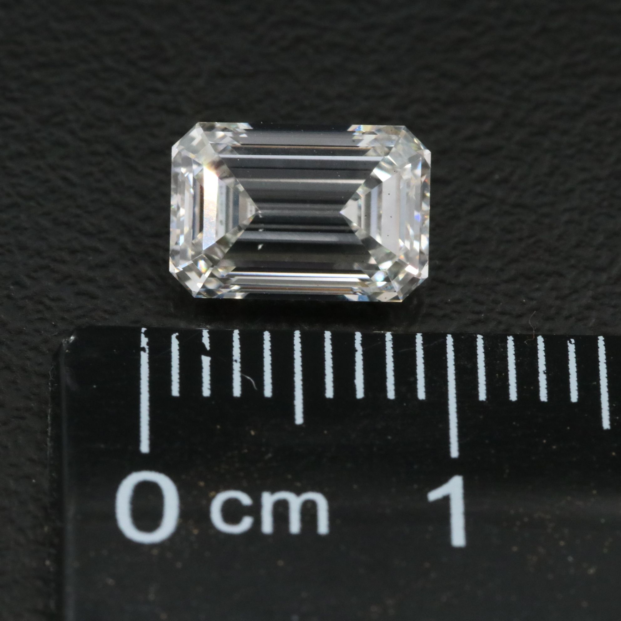 Loose 1.89 CT Lab Grown Diamond with IGI Report