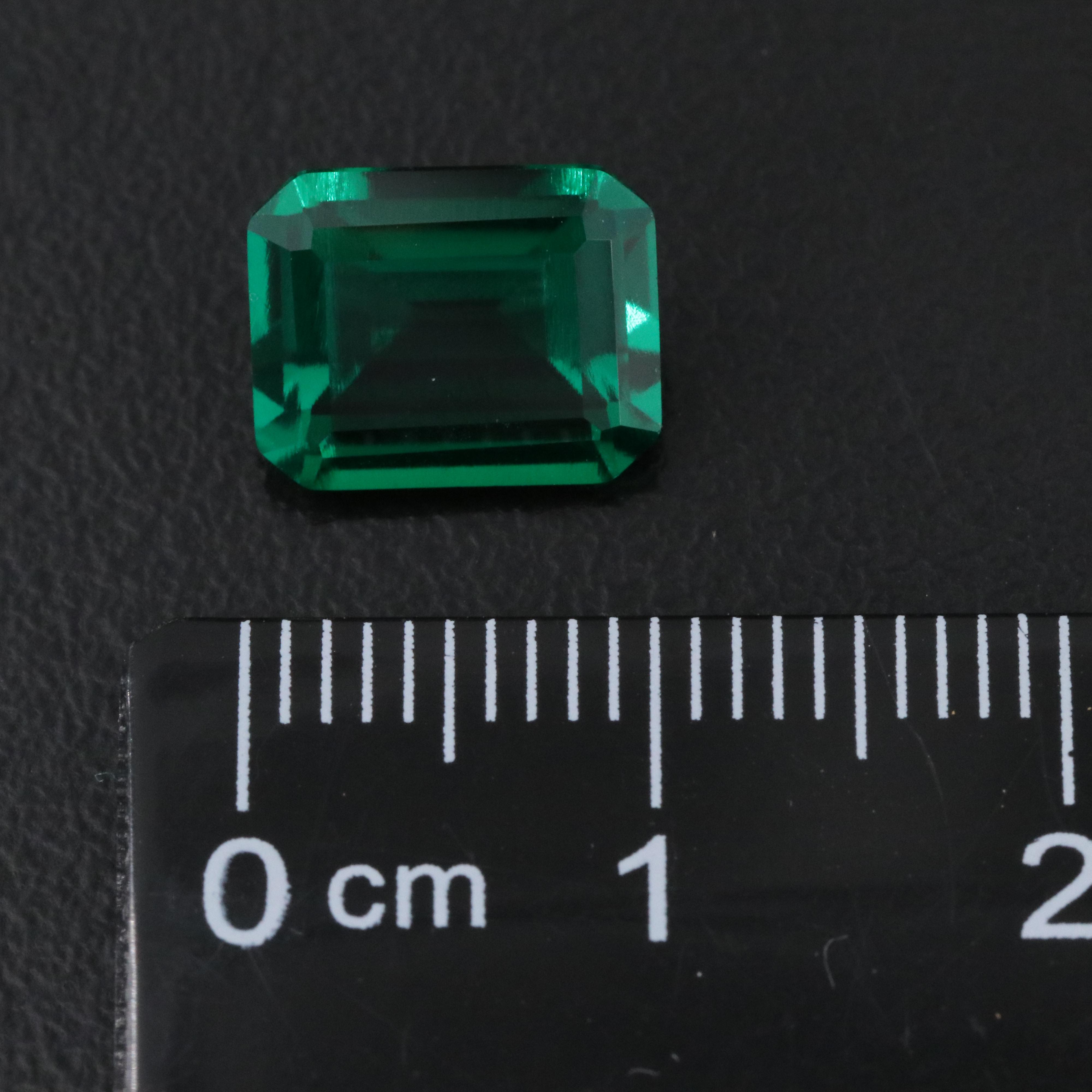 Loose 2.84 CT Lab Grown Emerald