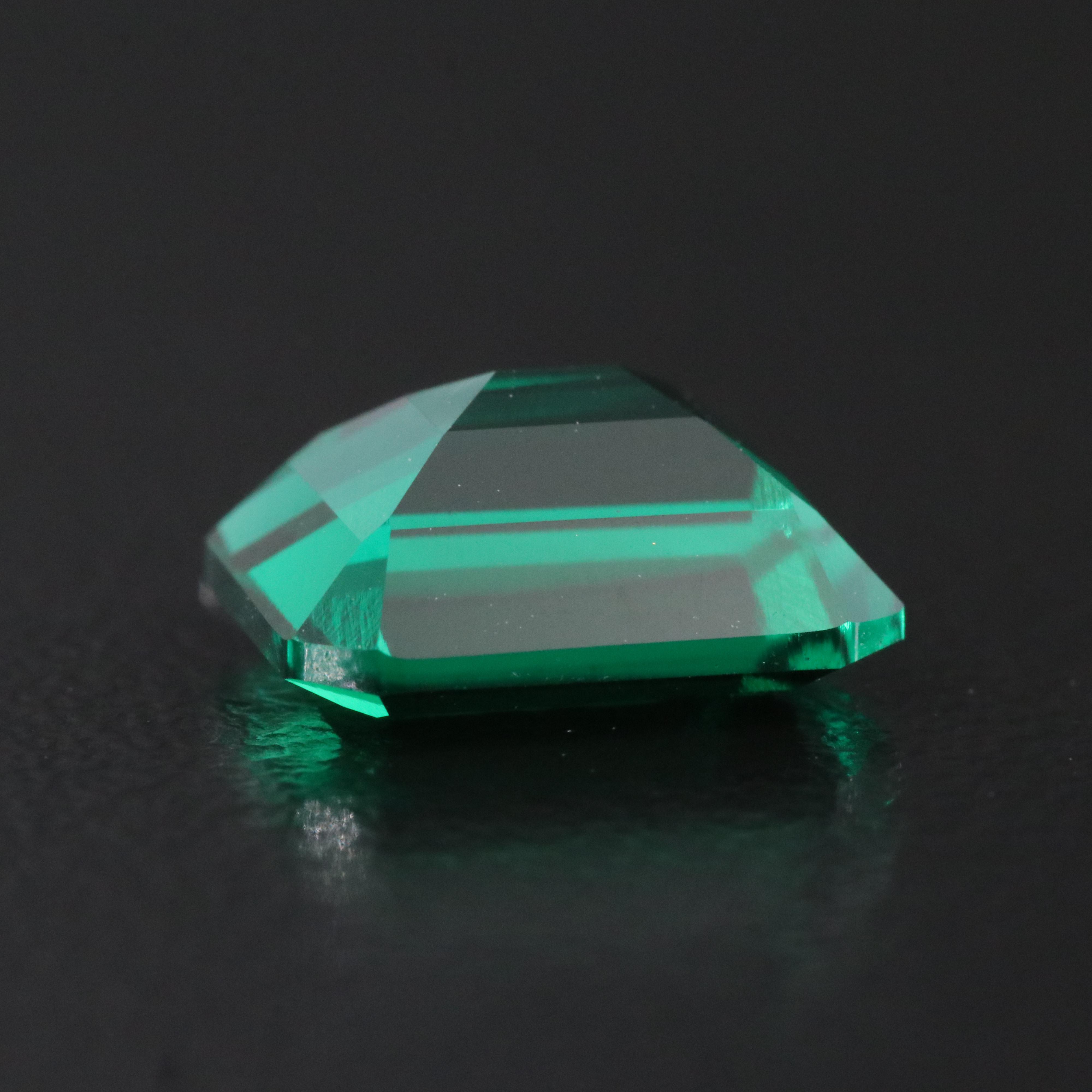 Loose 2.84 CT Lab Grown Emerald