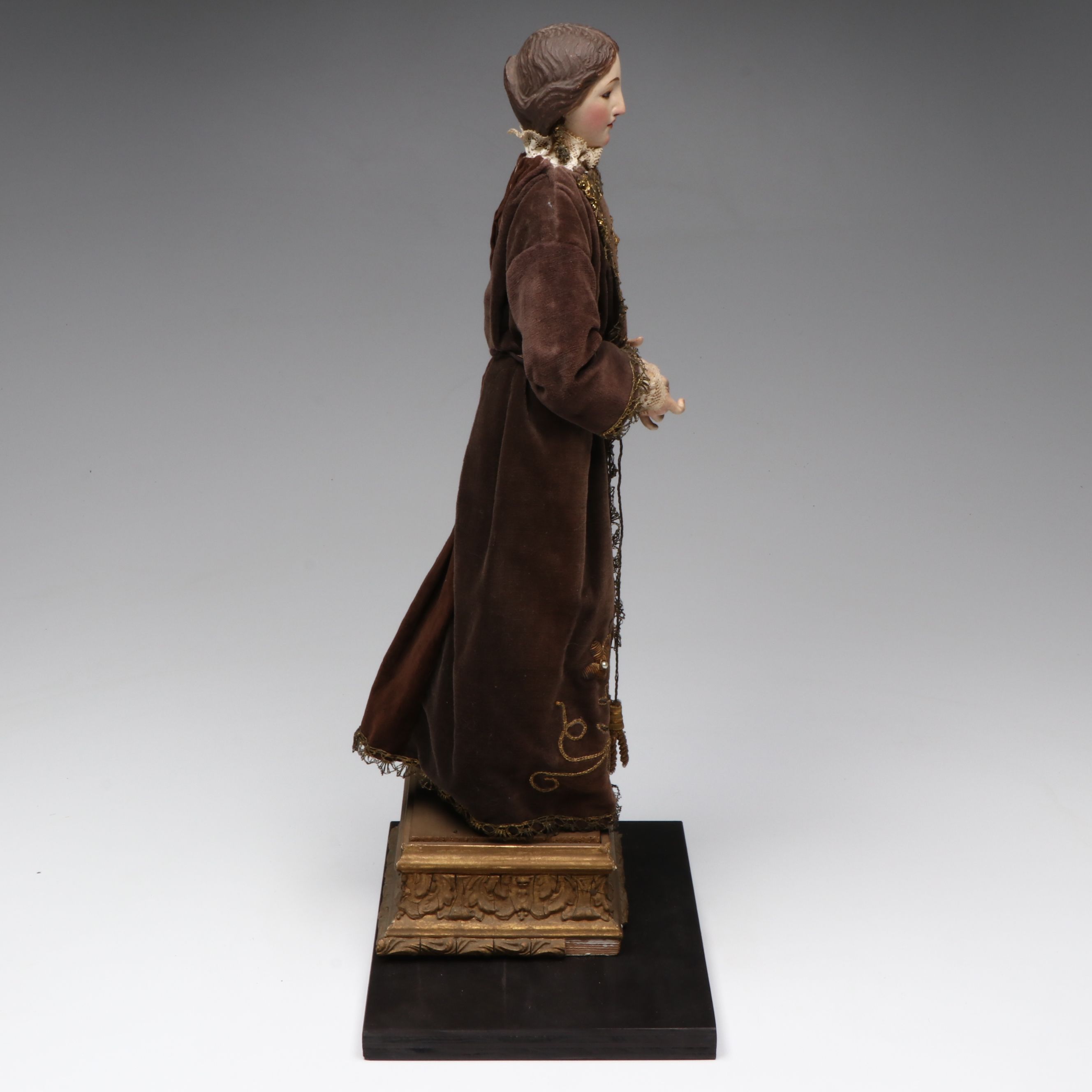 Virgin of Devotion Articulated Carved Wooden Statuette, 19th Century
