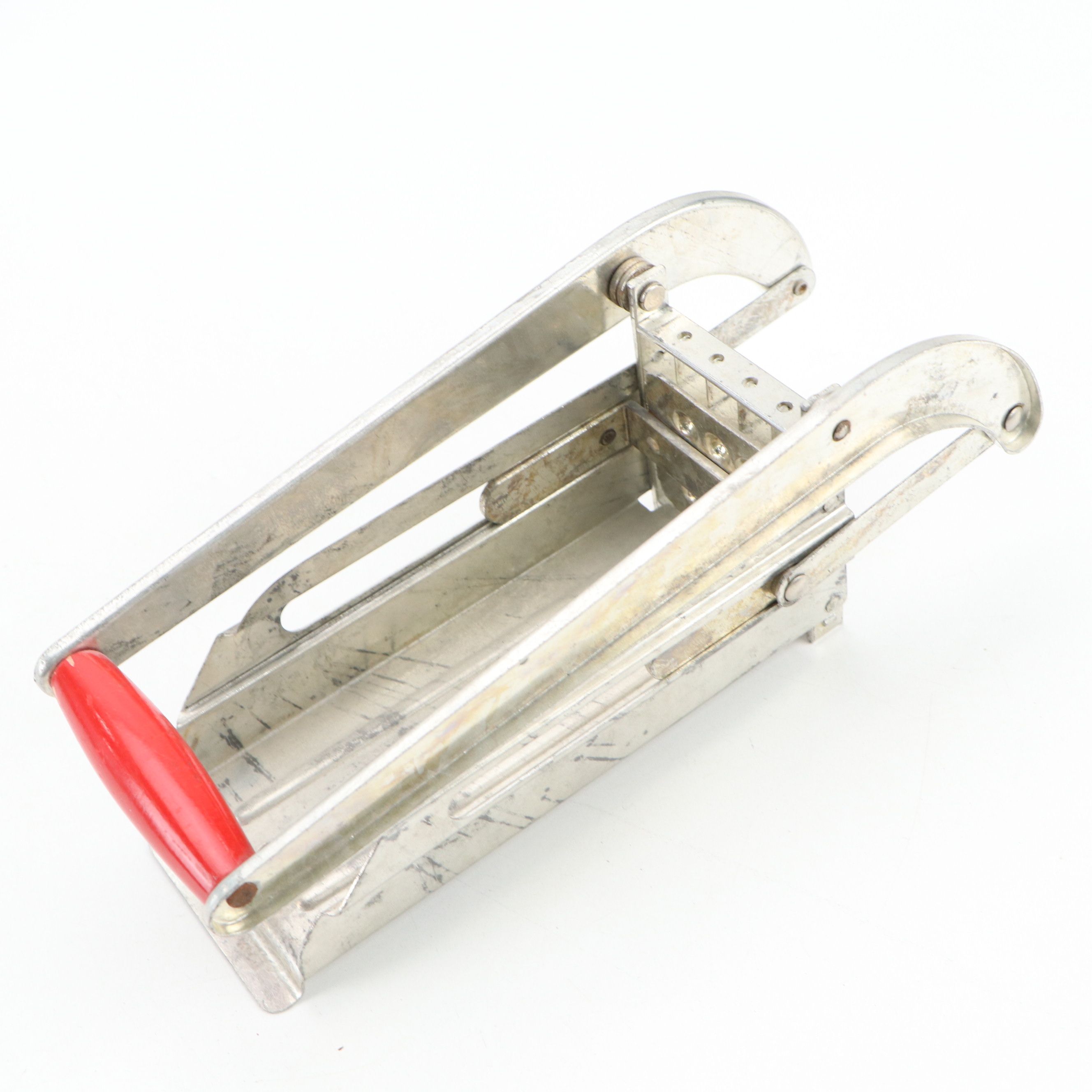 Lindavap Williamsburg Food Warmer with Other Vintage Kitchen Gadgets