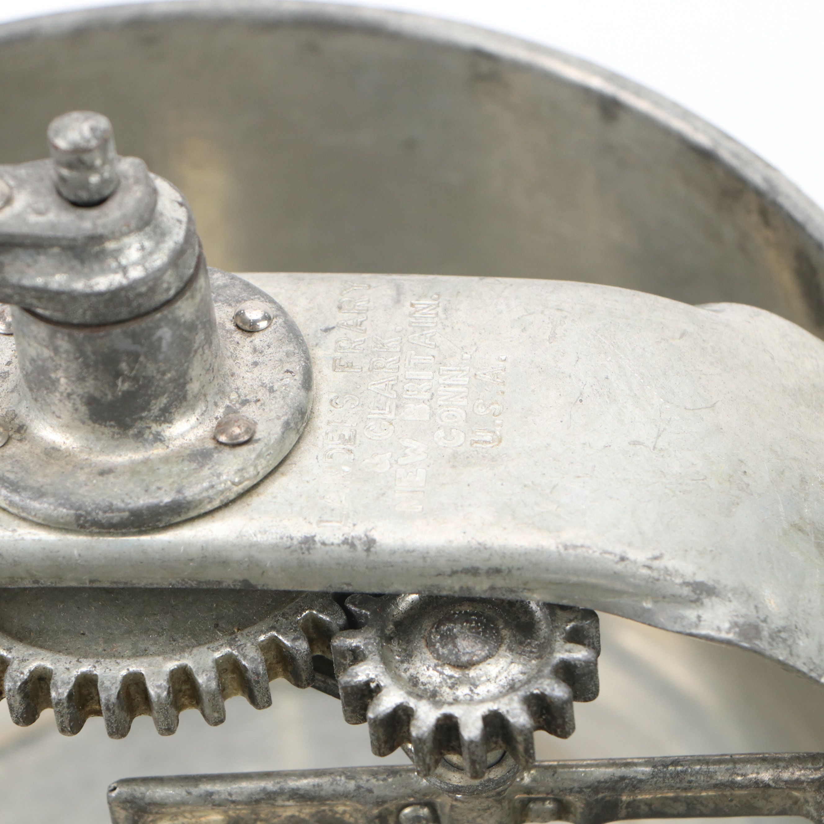 Lindavap Williamsburg Food Warmer with Other Vintage Kitchen Gadgets