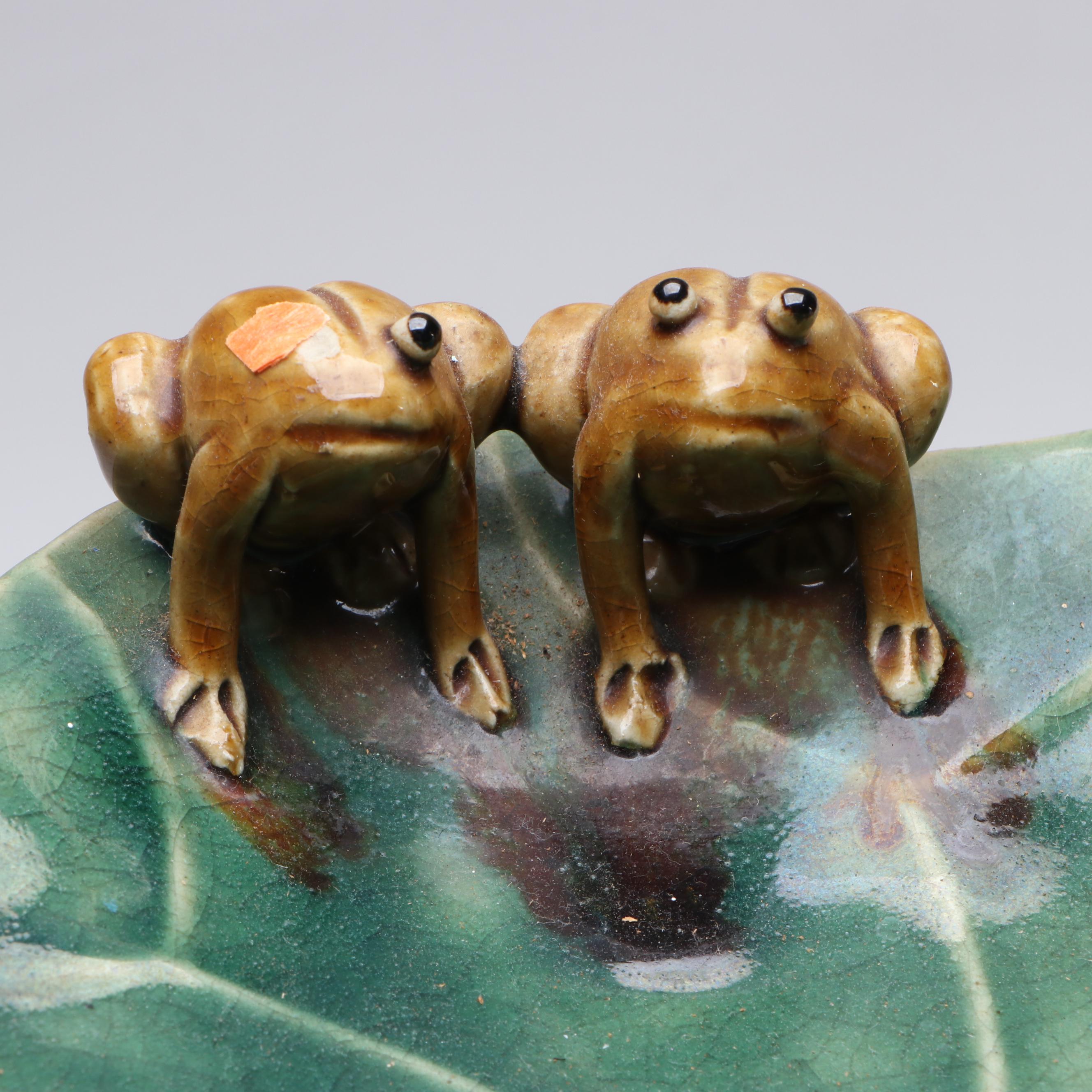Rabbit and Frog with Water Lilies Crackled Glazed Ceramic Planter Stands