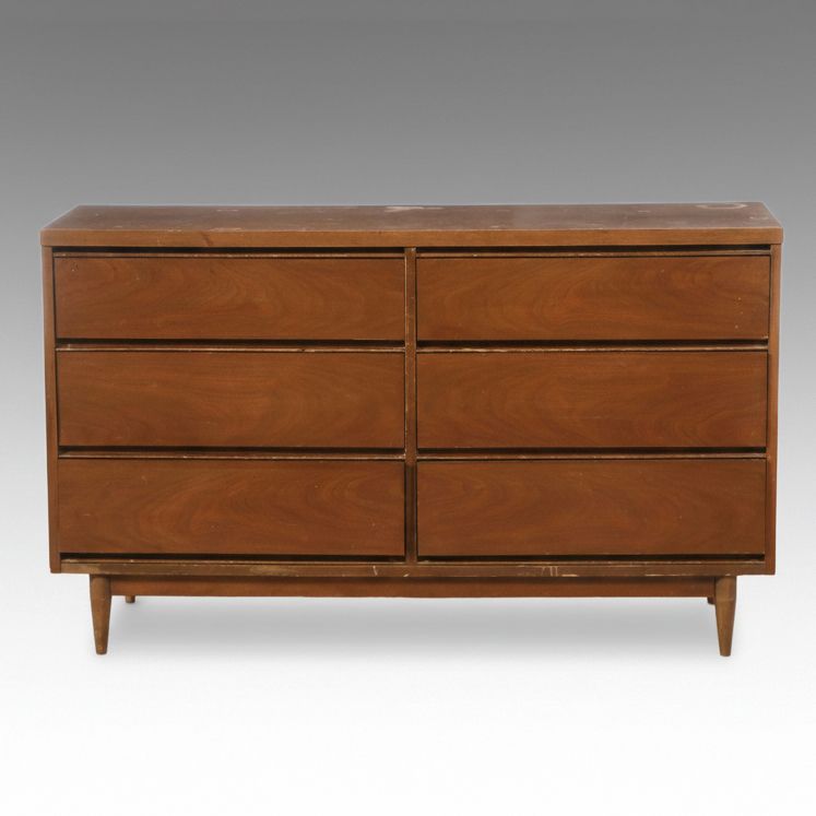 Mid Century Modern Walnut Chest of Drawers